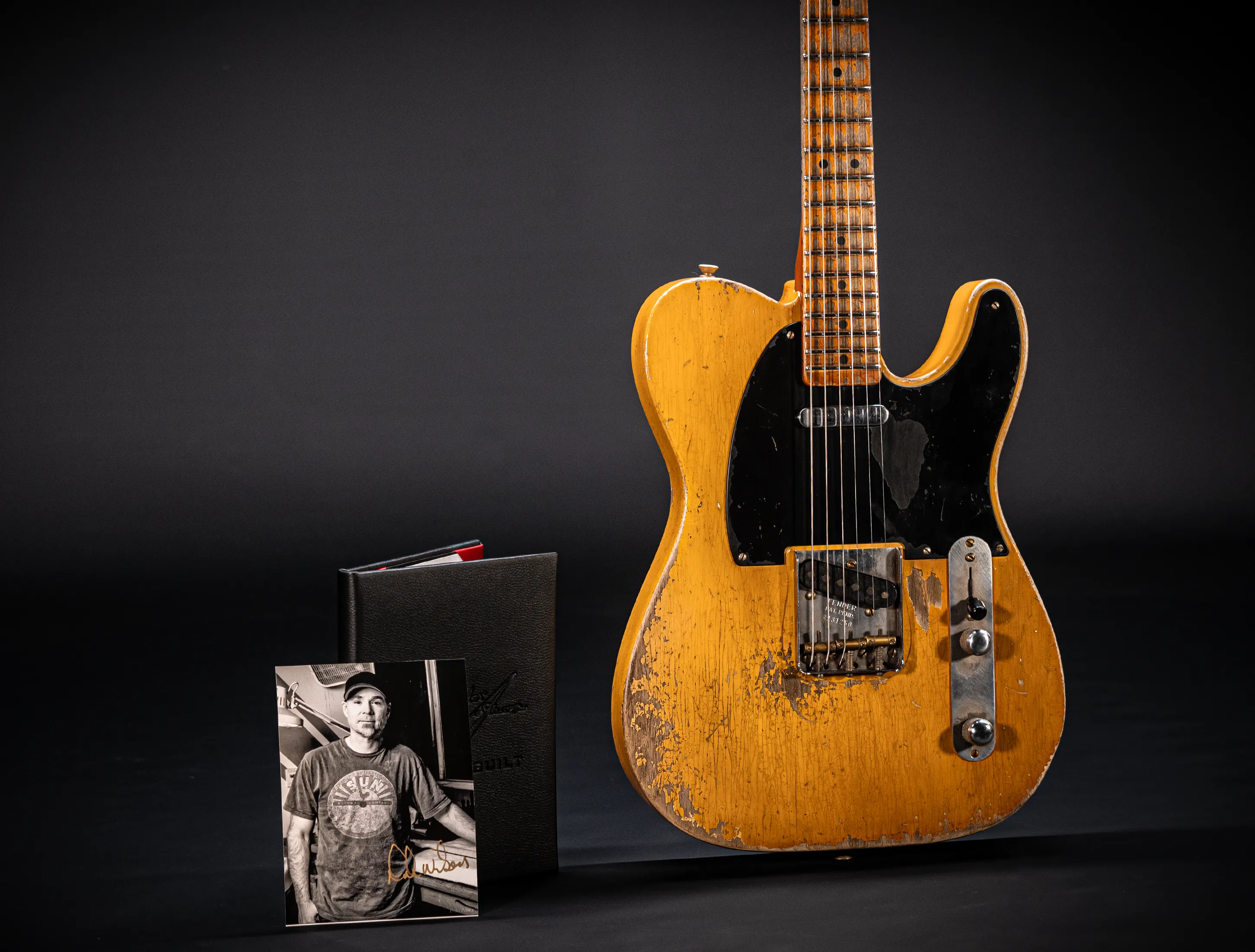 Fender Masterbuilt Dale Wilson 1952 Telecaster Relic Smoked Butterscotch Blonde
