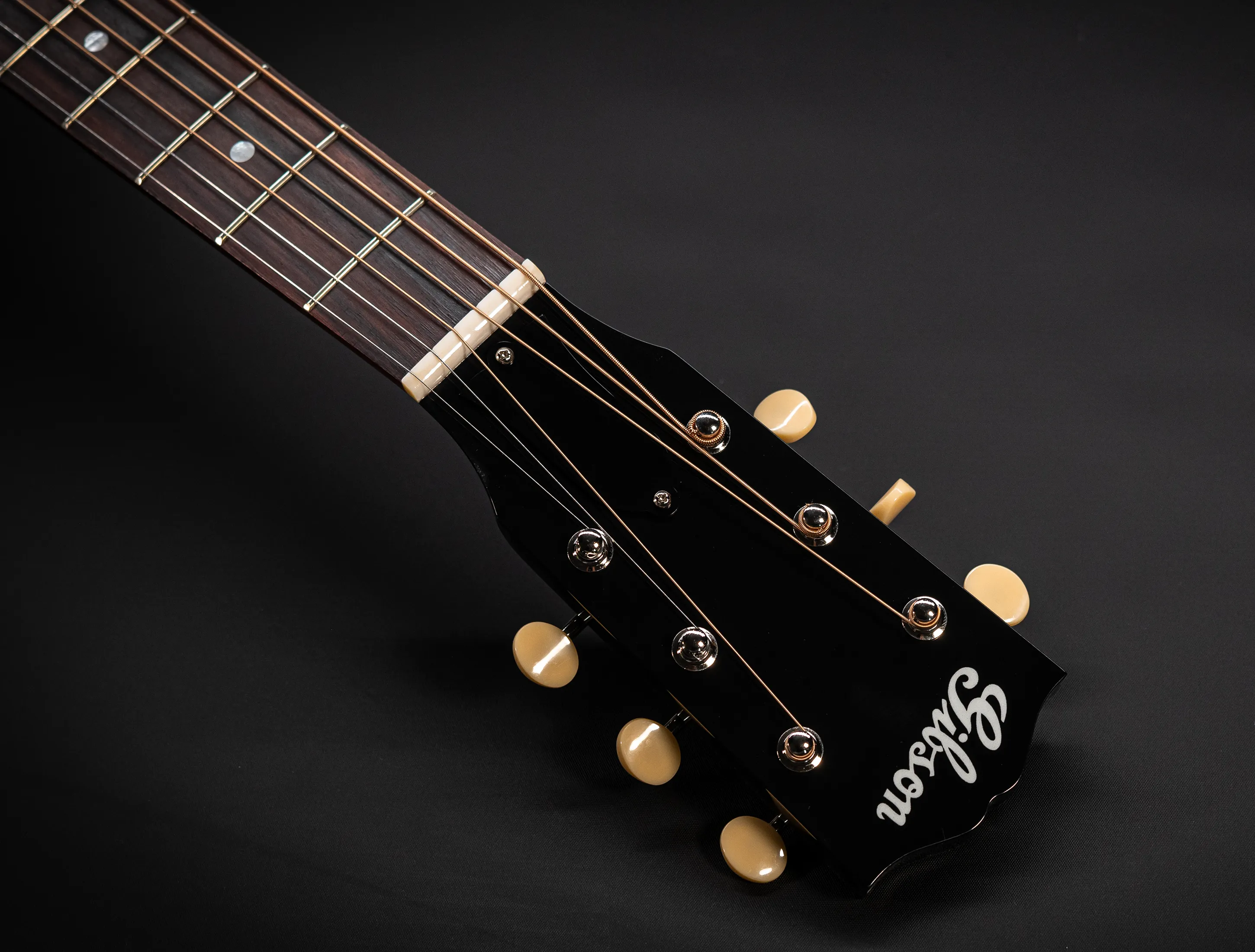 Galerie anzeigen (22 Bilder) a164479 Gibson L-00 Original Ebony