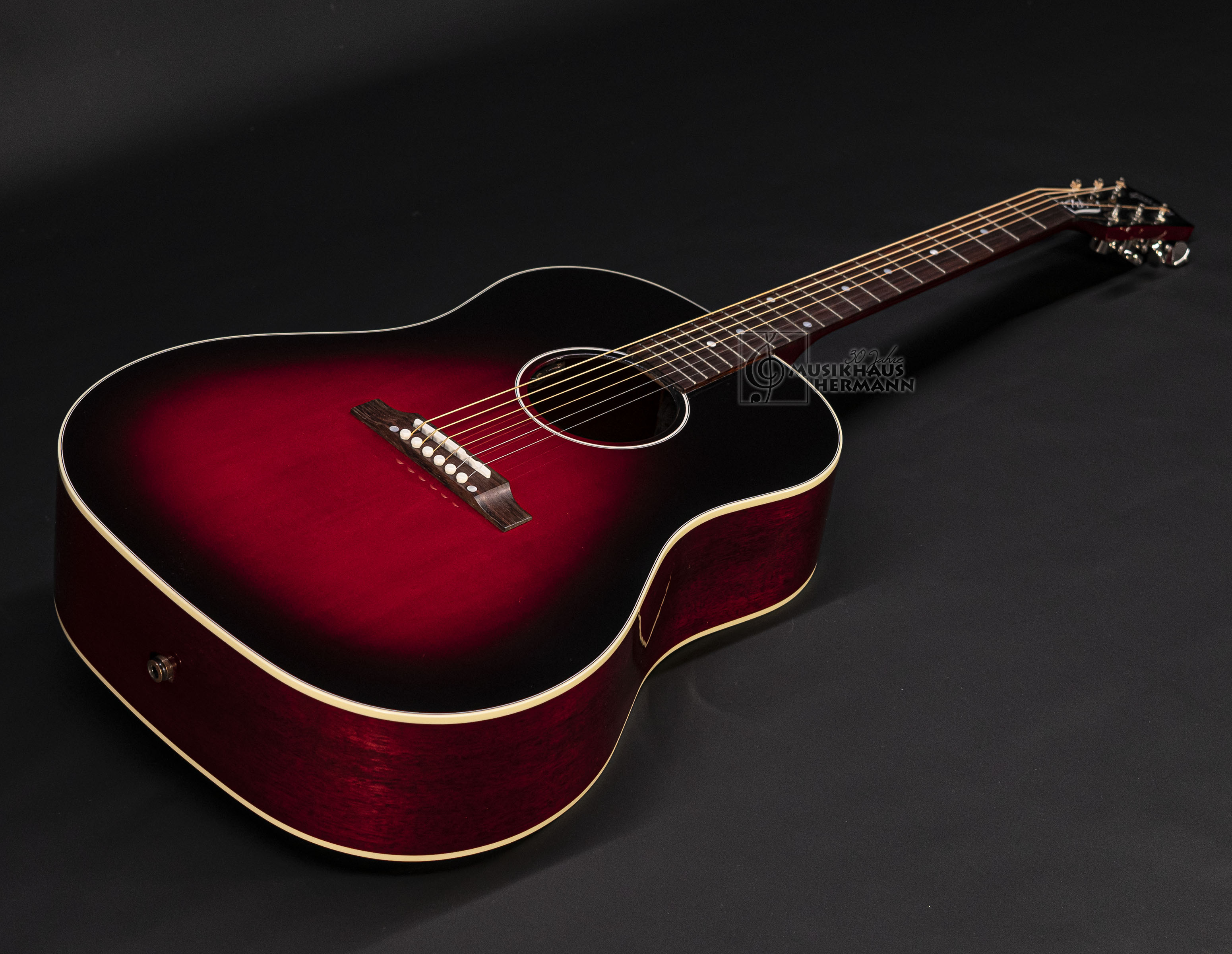 Galerie anzeigen (19 Bilder) a9-1755 gibson-j-45-slash-signature-vermillion-burst