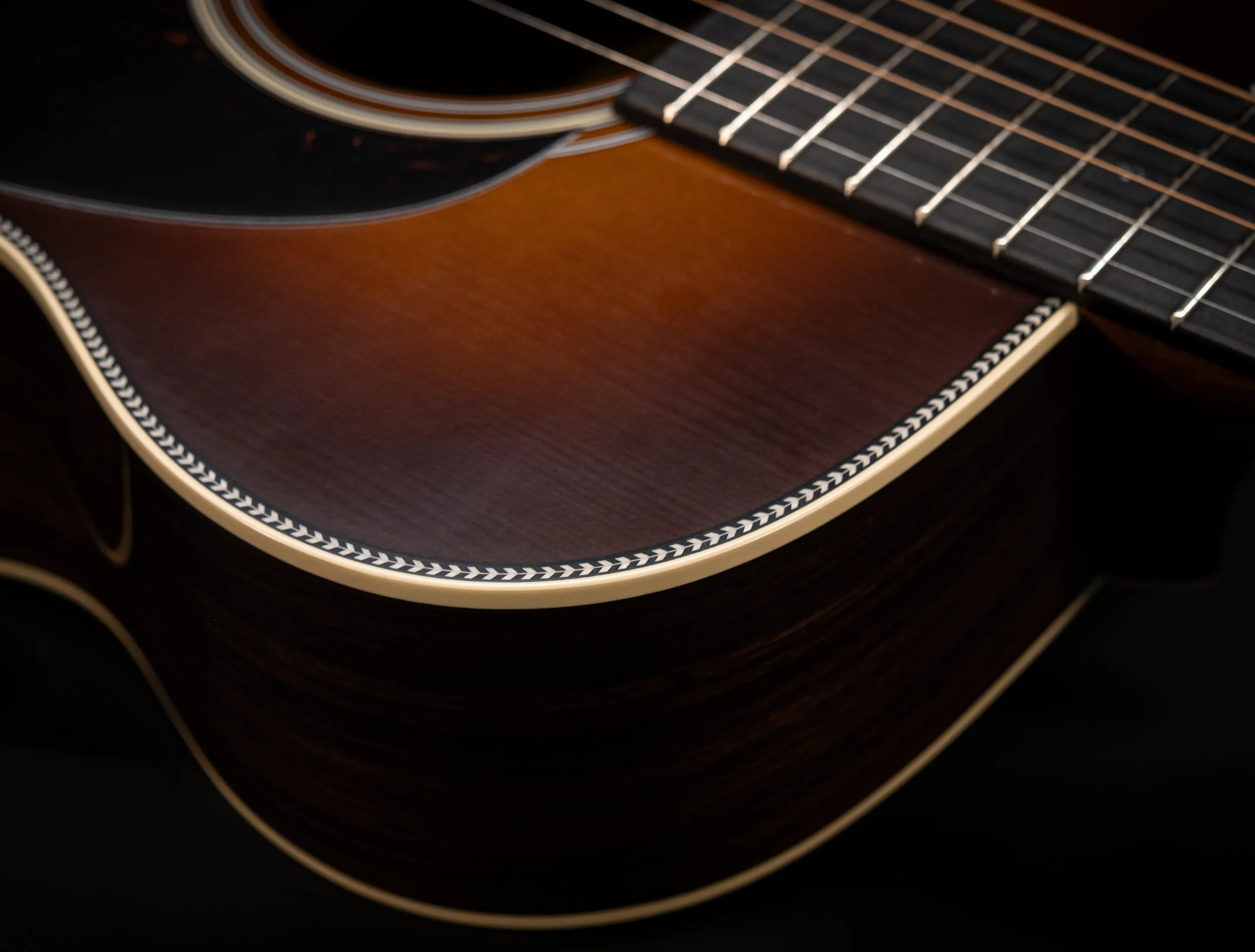 Galerie anzeigen (30 Bilder) a170585 Martin Custom Shop 000-28 Authentic 1937 - Ambertone Burst