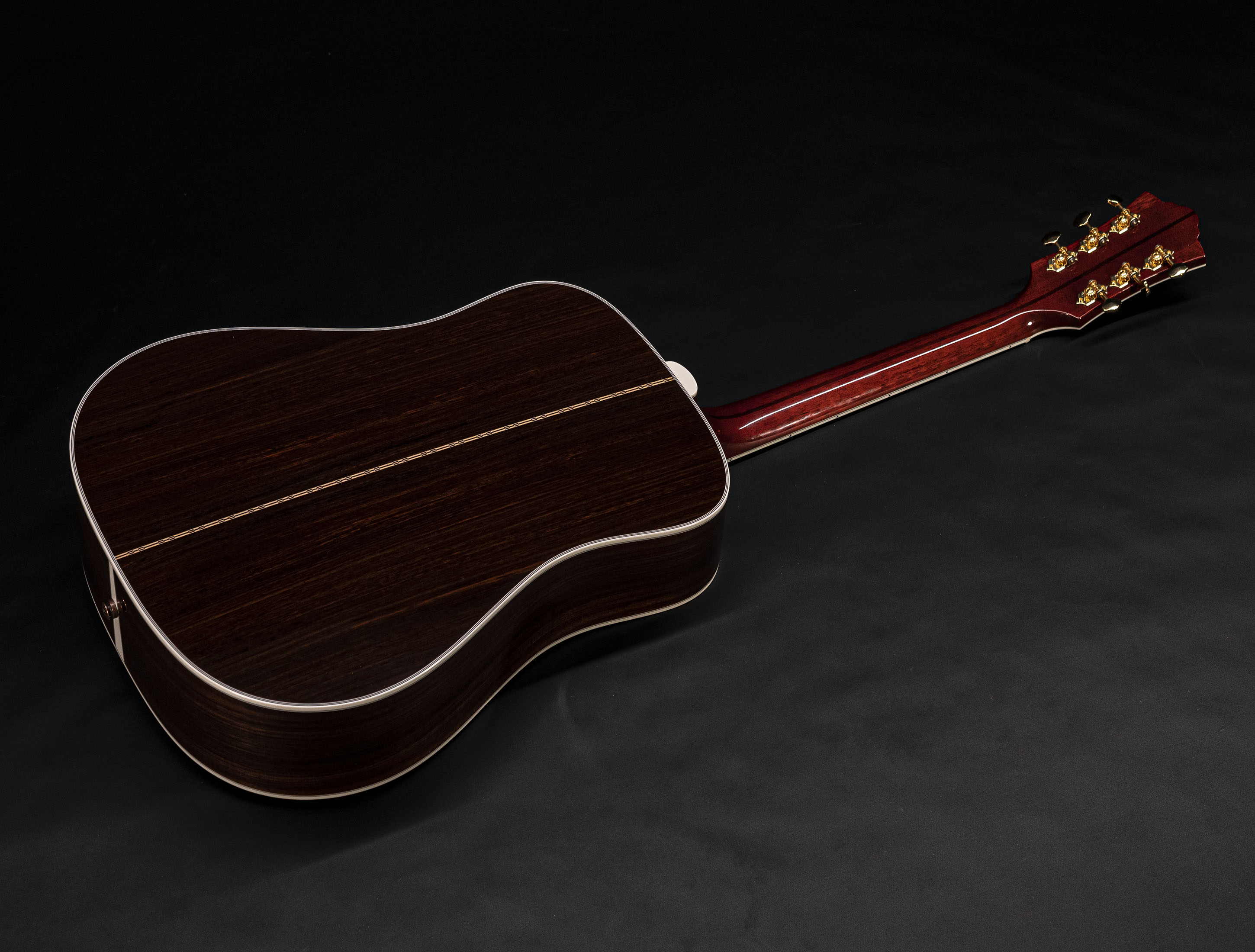 Galerie anzeigen (23 Bilder) a10-5608 Guild-D-55E-ATB-Antique-Sunburst-L-R-Baggs-USA