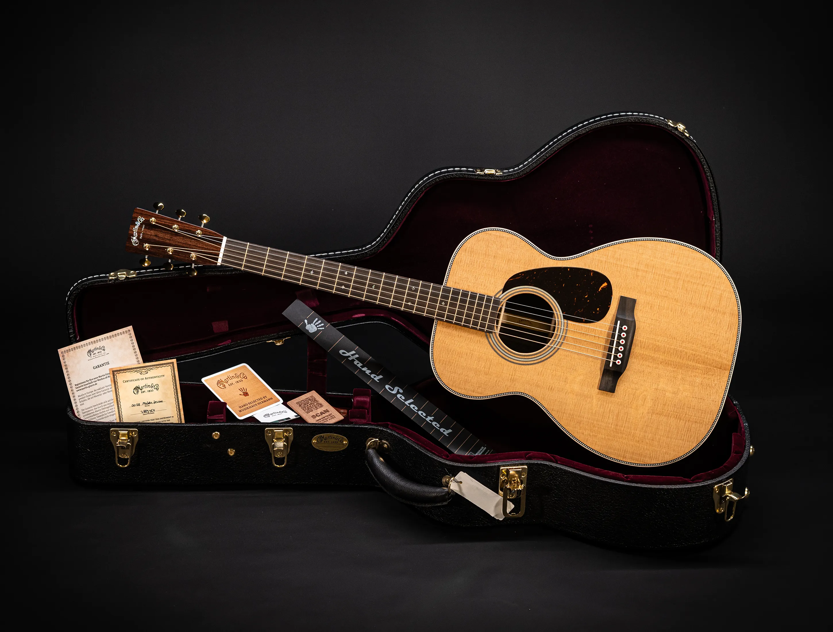 Show gallery (28 images) a170922 Martin 00-28 Modern Deluxe Musikhaus-Hermann