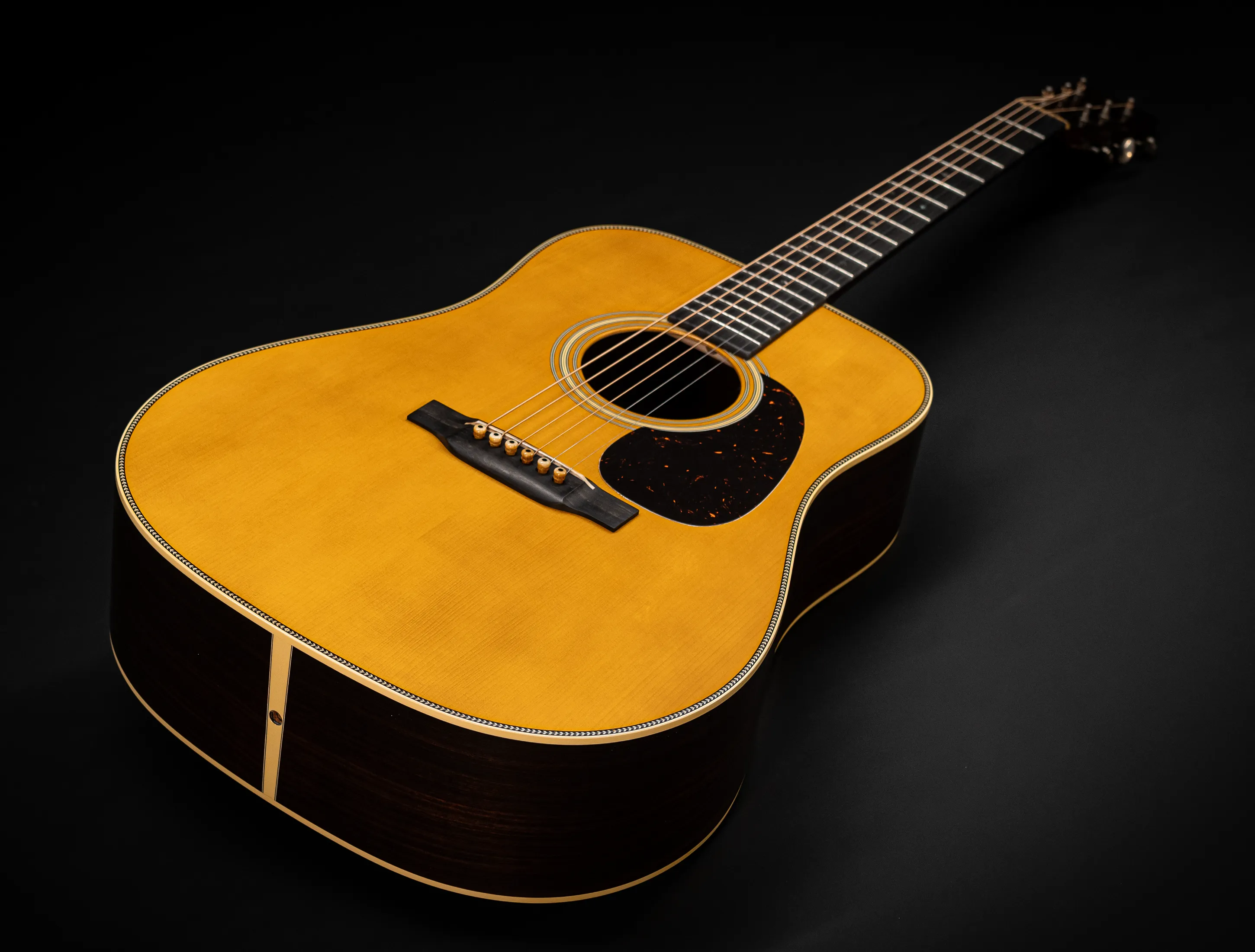 Galerie anzeigen (30 Bilder) a161423 Martin Custom Shop D-28 Authentic 1937 - Stage 1 Aging