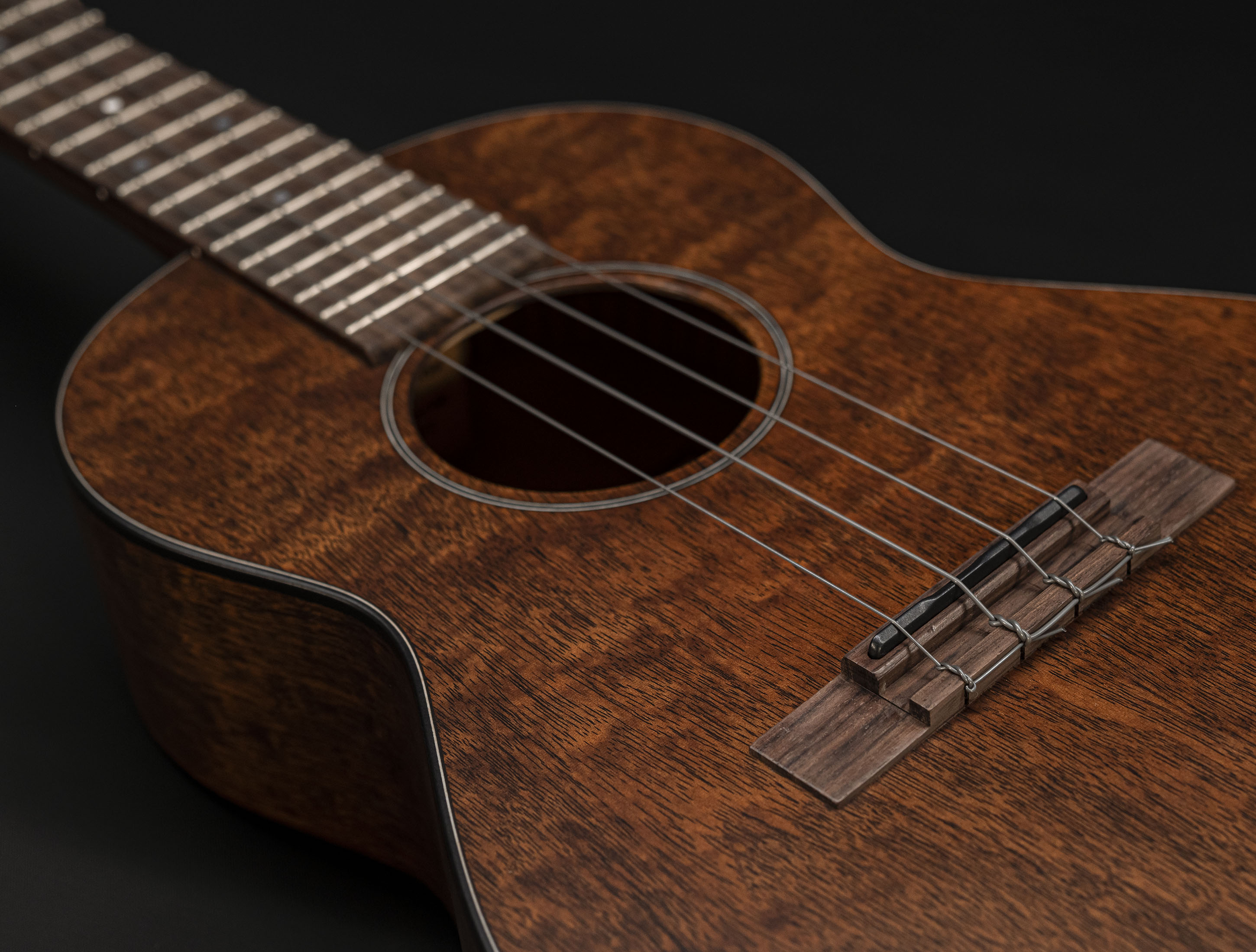 Galerie anzeigen (18 Bilder) a133449 martin-1t-iz-tenor-uke