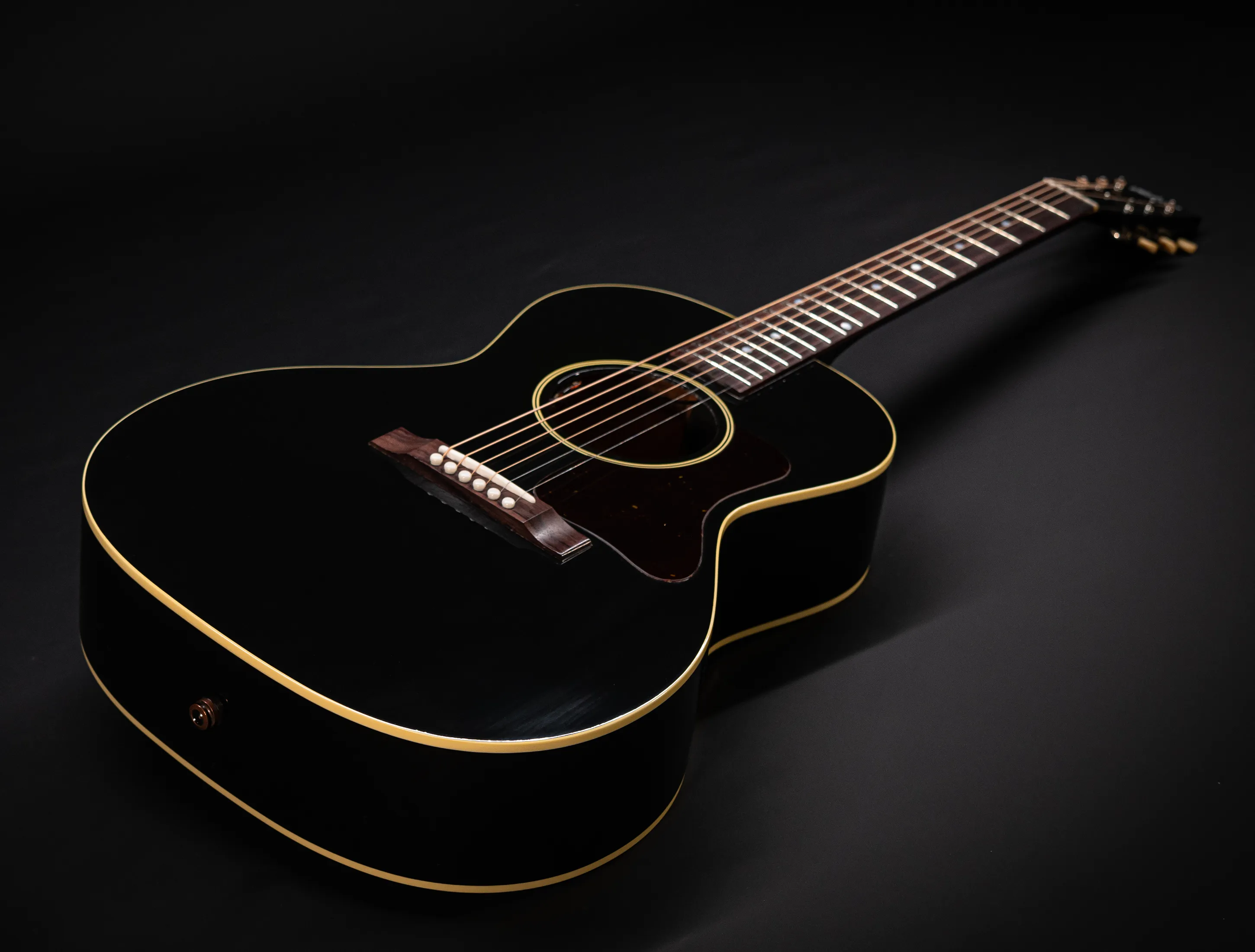 Galerie anzeigen (22 Bilder) a164465 Gibson L-00 Original Ebony
