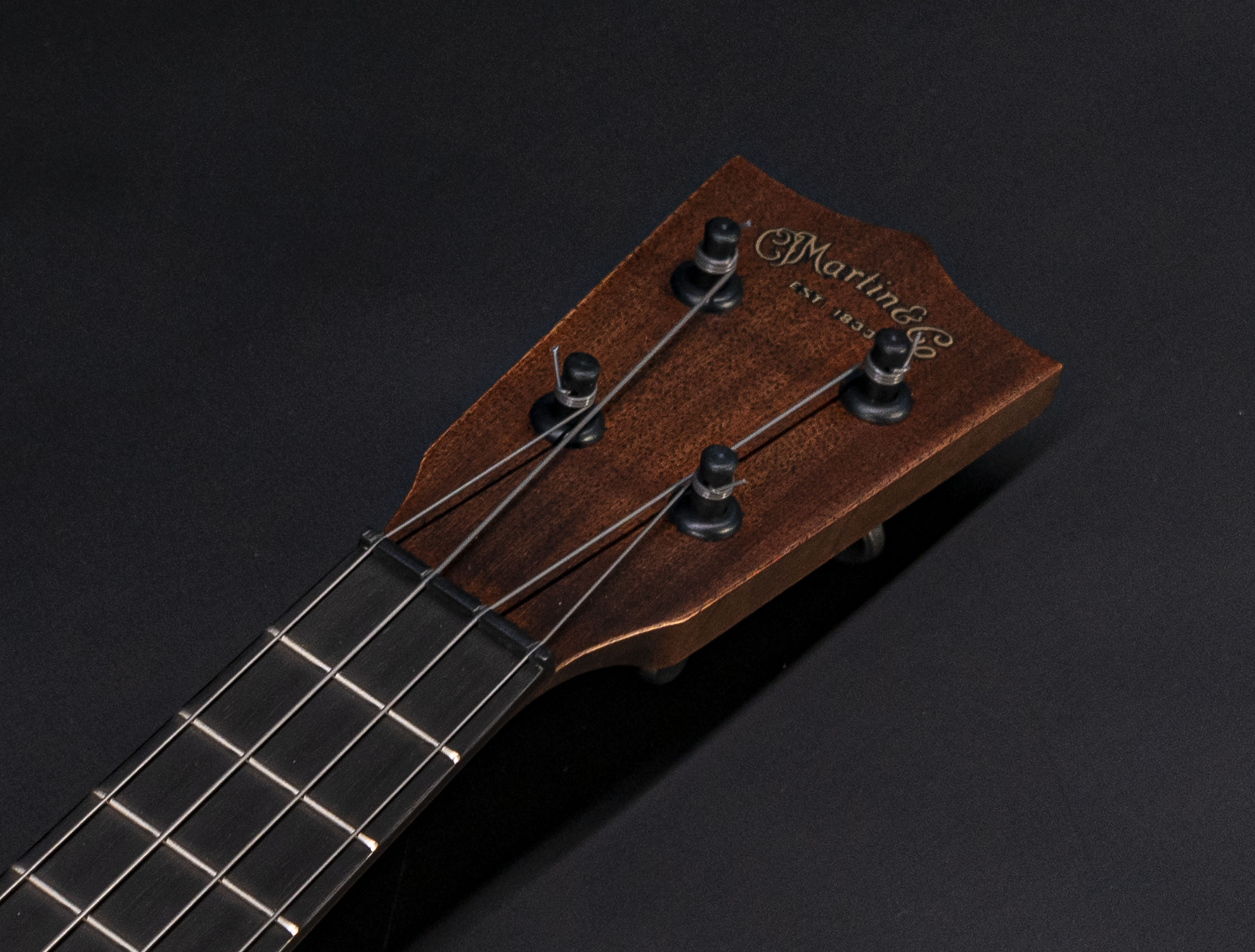 Galerie anzeigen (17 Bilder) a10-8945-martin-concert-fsc-uke-ukulele