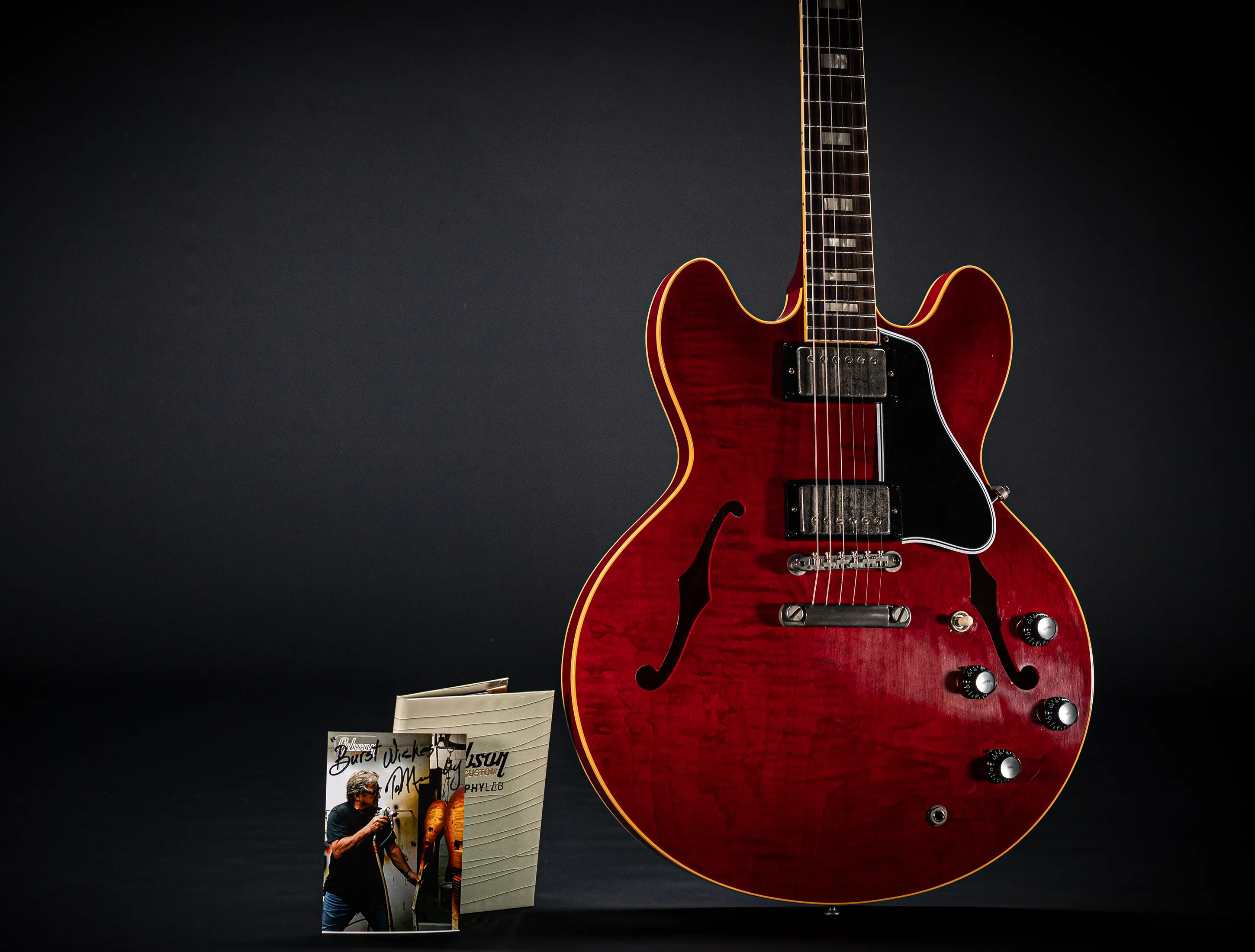 Gibson ES-335 1964 Custom Shop Murphy Lab Ultra Light Aged Figured Maple - 60s Cherry Red