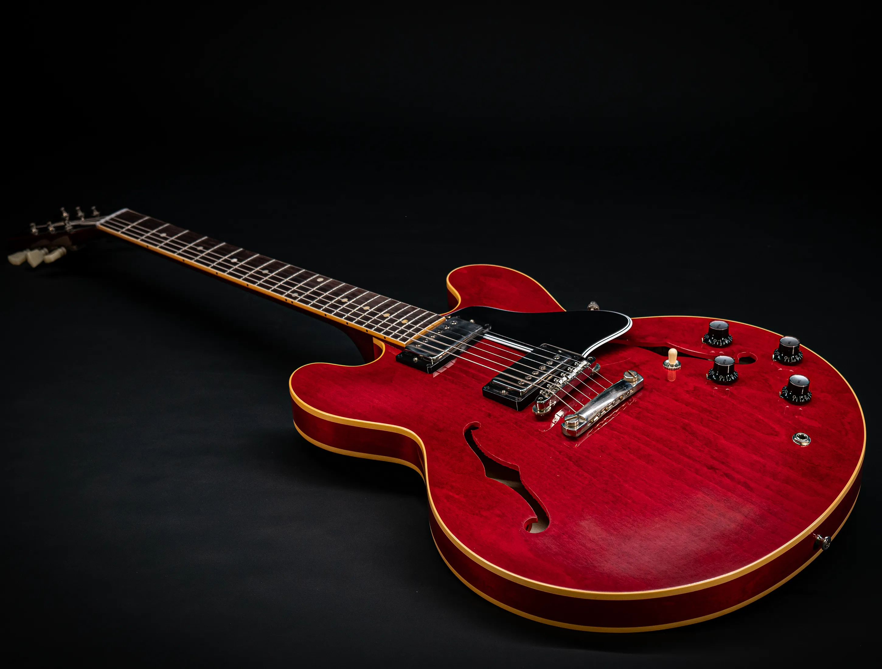 a173605-Gibson-ES-335-1961-Custom-Shop-Reissue-VOS-Sixties-Cherry-Musikhaus-Hermann