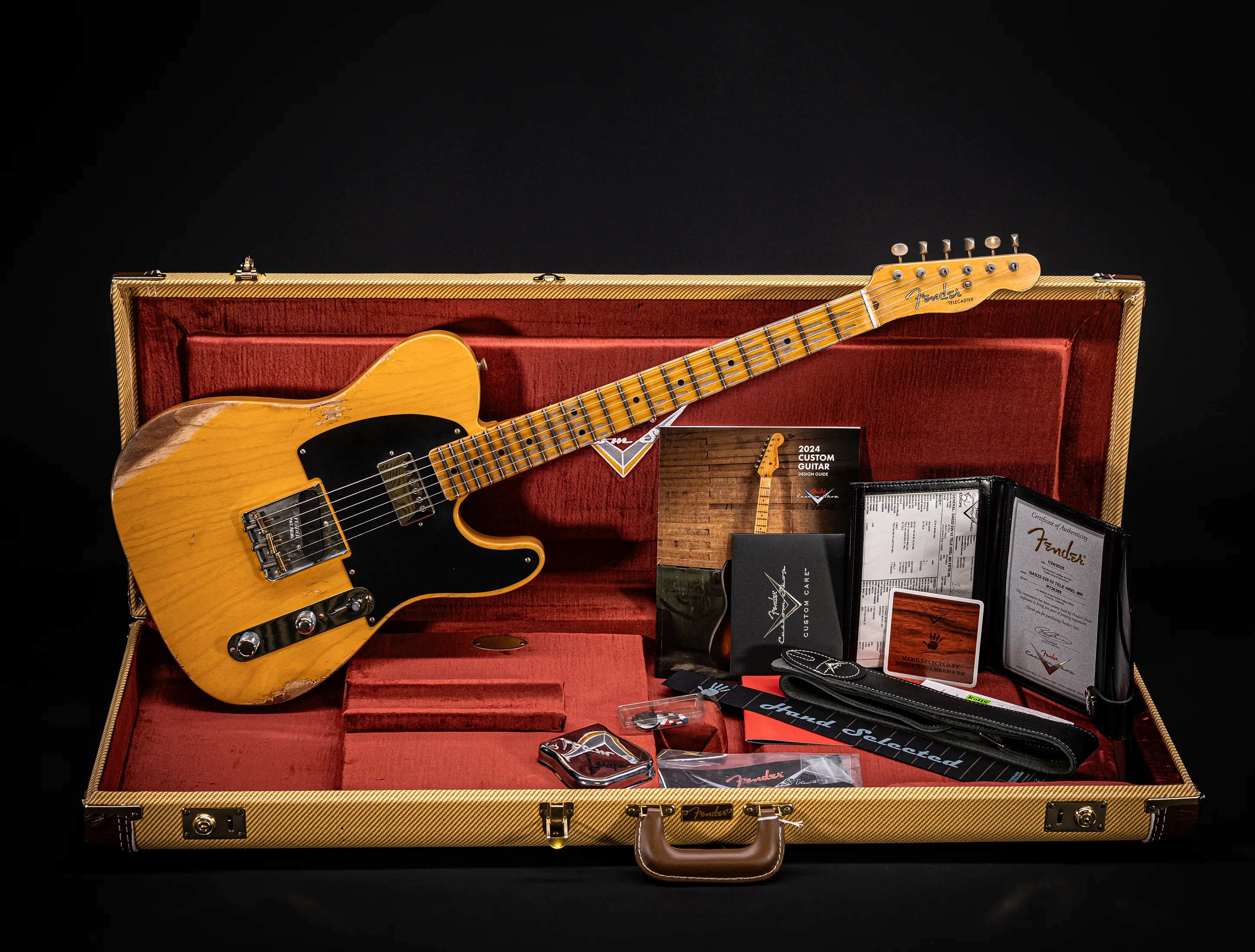 a175865.Fender MBD Limited 1952 Humbucker Telecaster Heavy Relic - Butterscotch Blonde