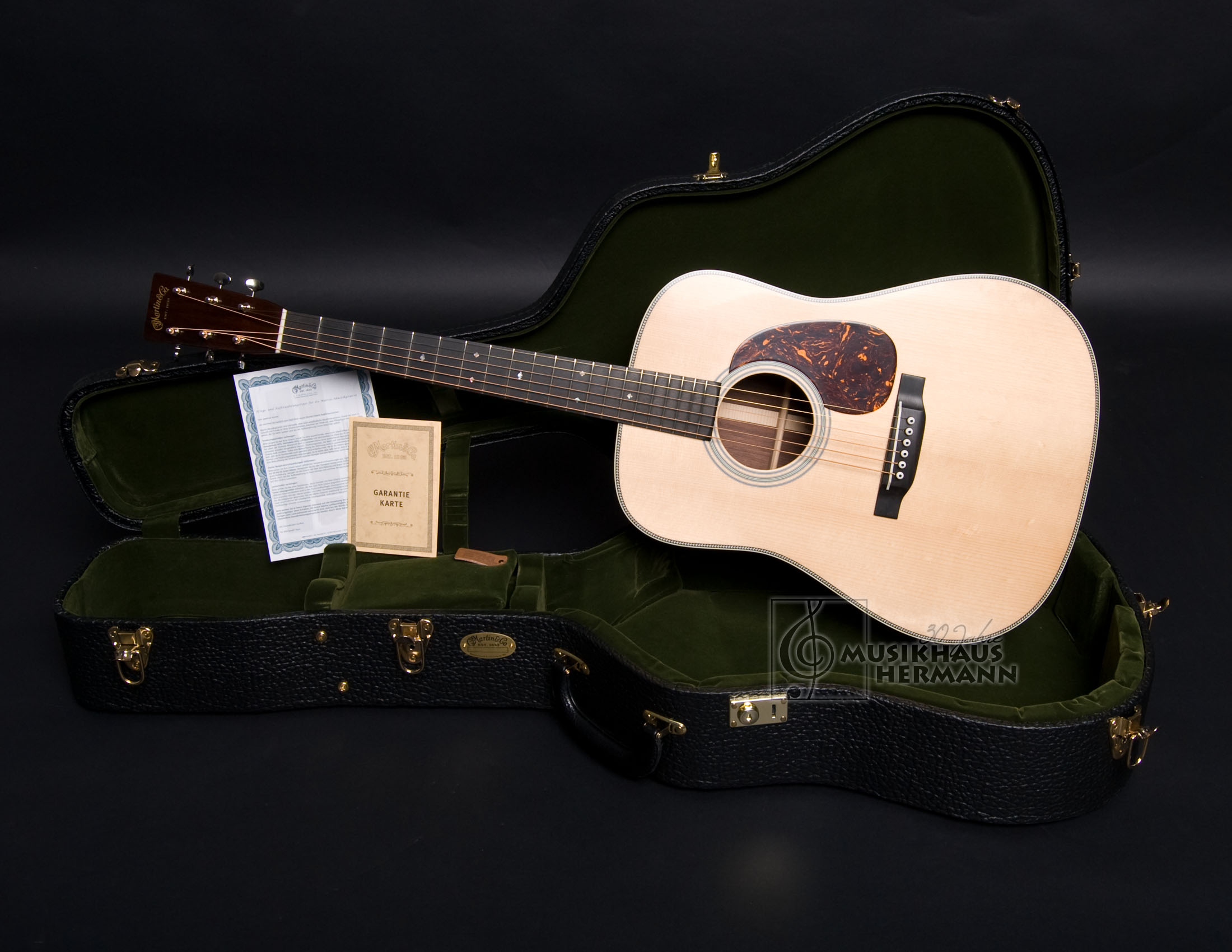 Martin D-28 Authentic 1937 Martin D-28 Authentic 1937