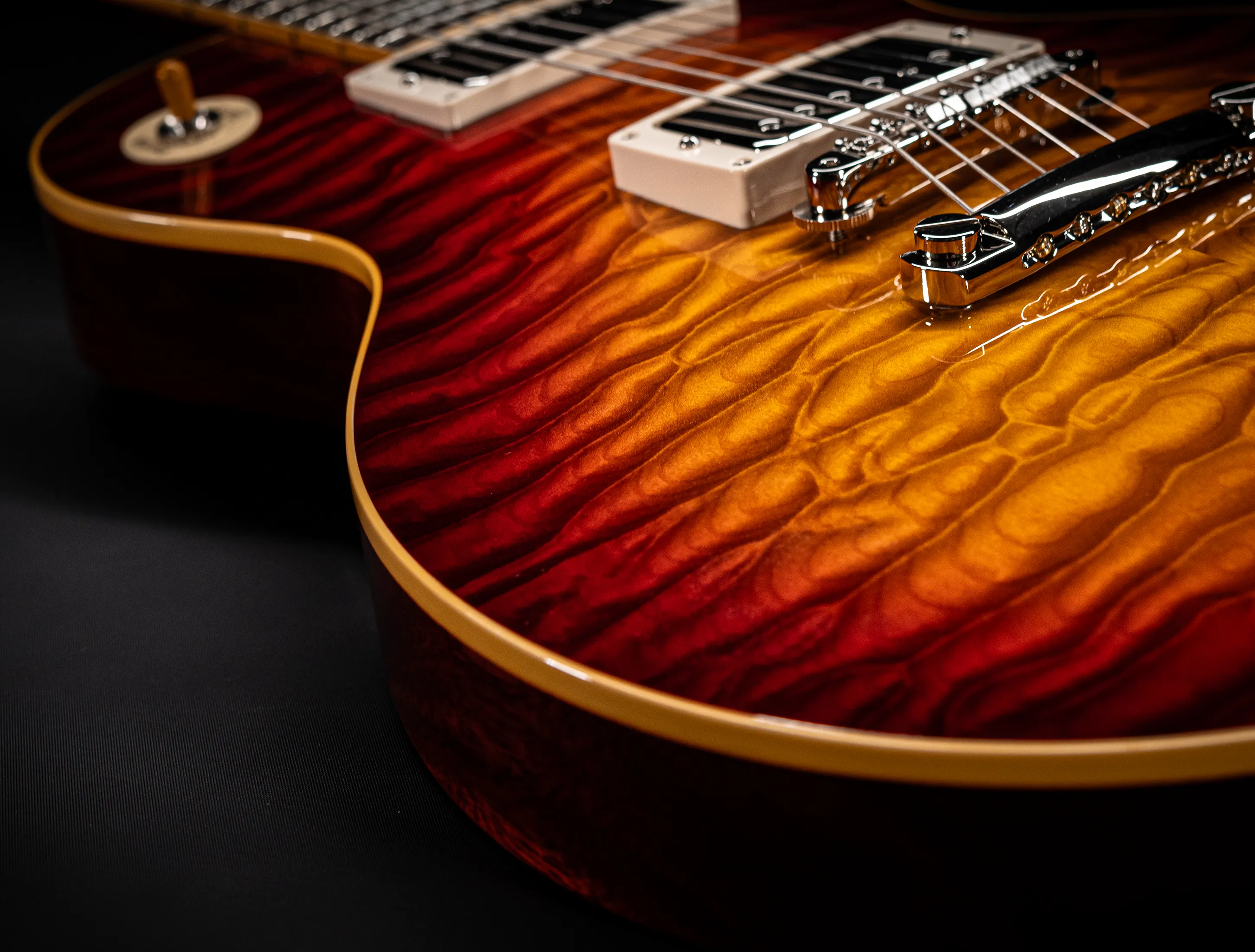 Gibson Les Paul 1959 Reissue MASTER GRADE 5A-Quilt Maple Top - GLOSS "Factory Special"