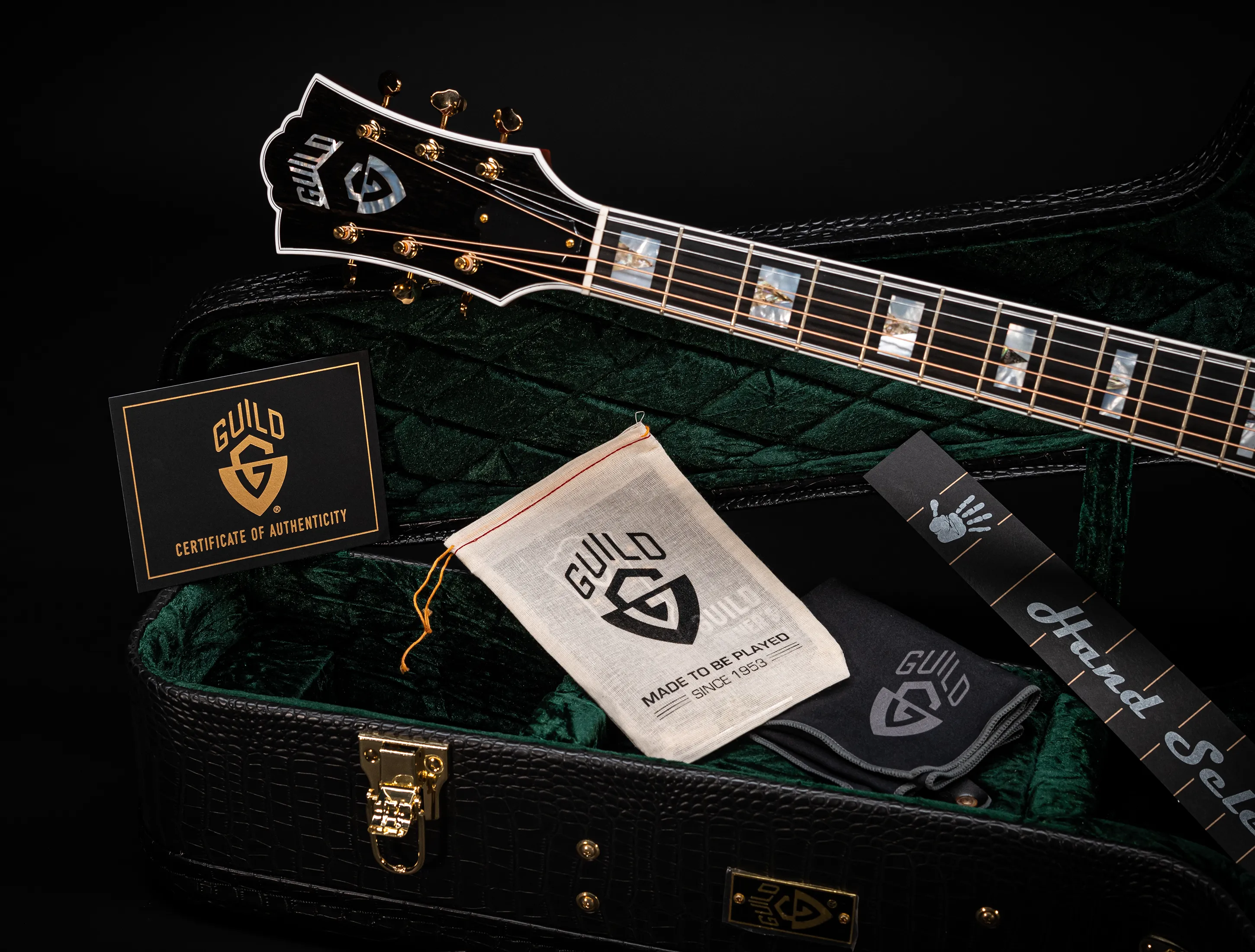 Show gallery (28 images) a156721 Guild D-55 Natural USA