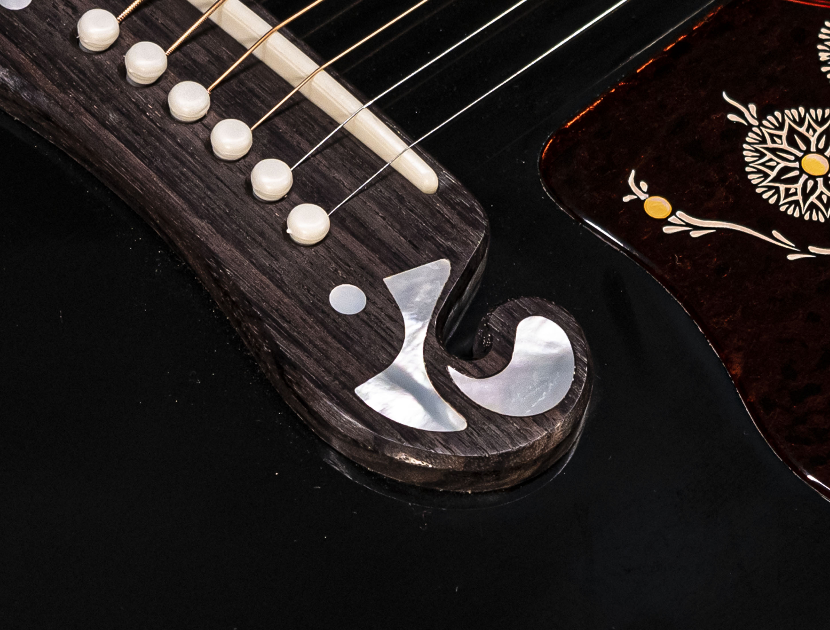 Show gallery (22 images) a110390 gibson-elvis-sj-200-signature-the-king-of-rock-and-roll-ebony