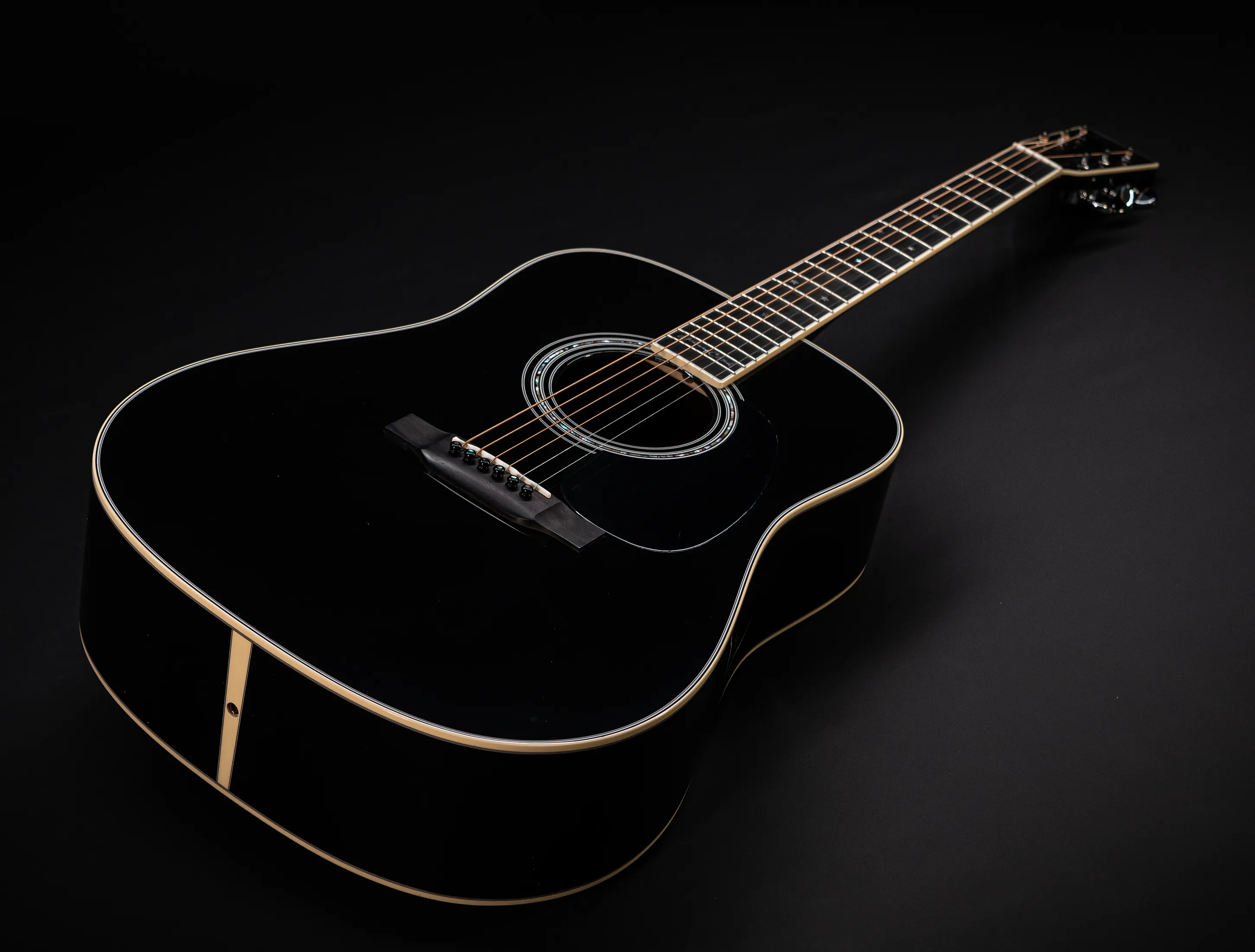 a163702 Martin D-35 Johnny Cash