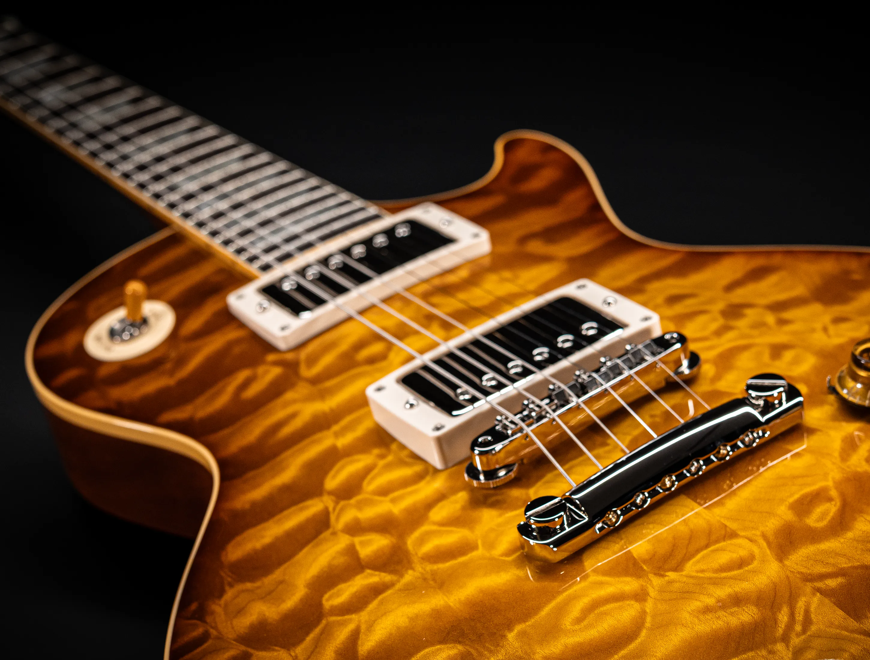 Gibson Les Paul 1959 Reissue 5A-Quilt Maple Top - GLOSS "Factory Special"