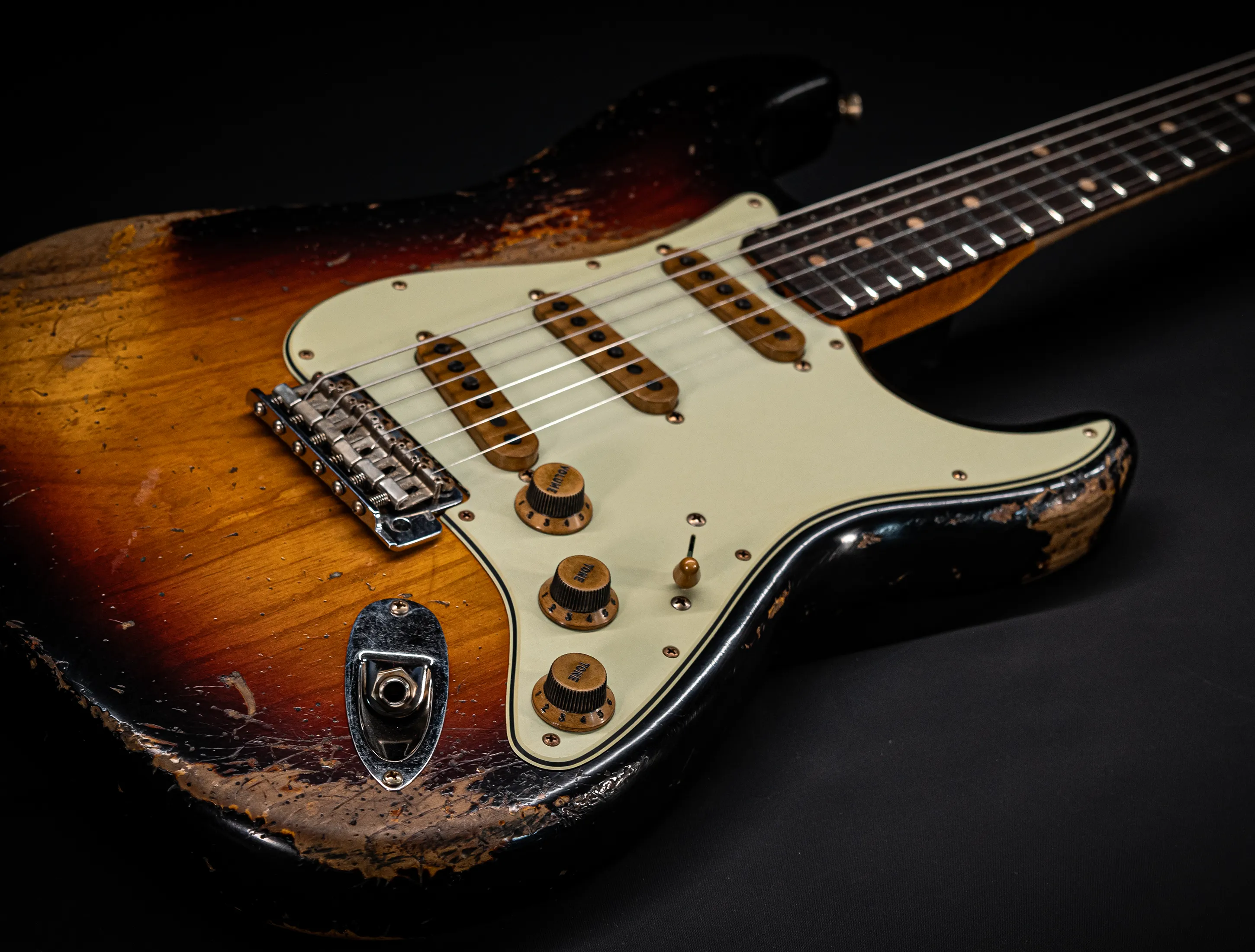 a176104-Fender-MBD-II-Limited-1962-Stratocaster-MIDAS-Super-Heavy-Relic-ASH-Body-Sunburst-