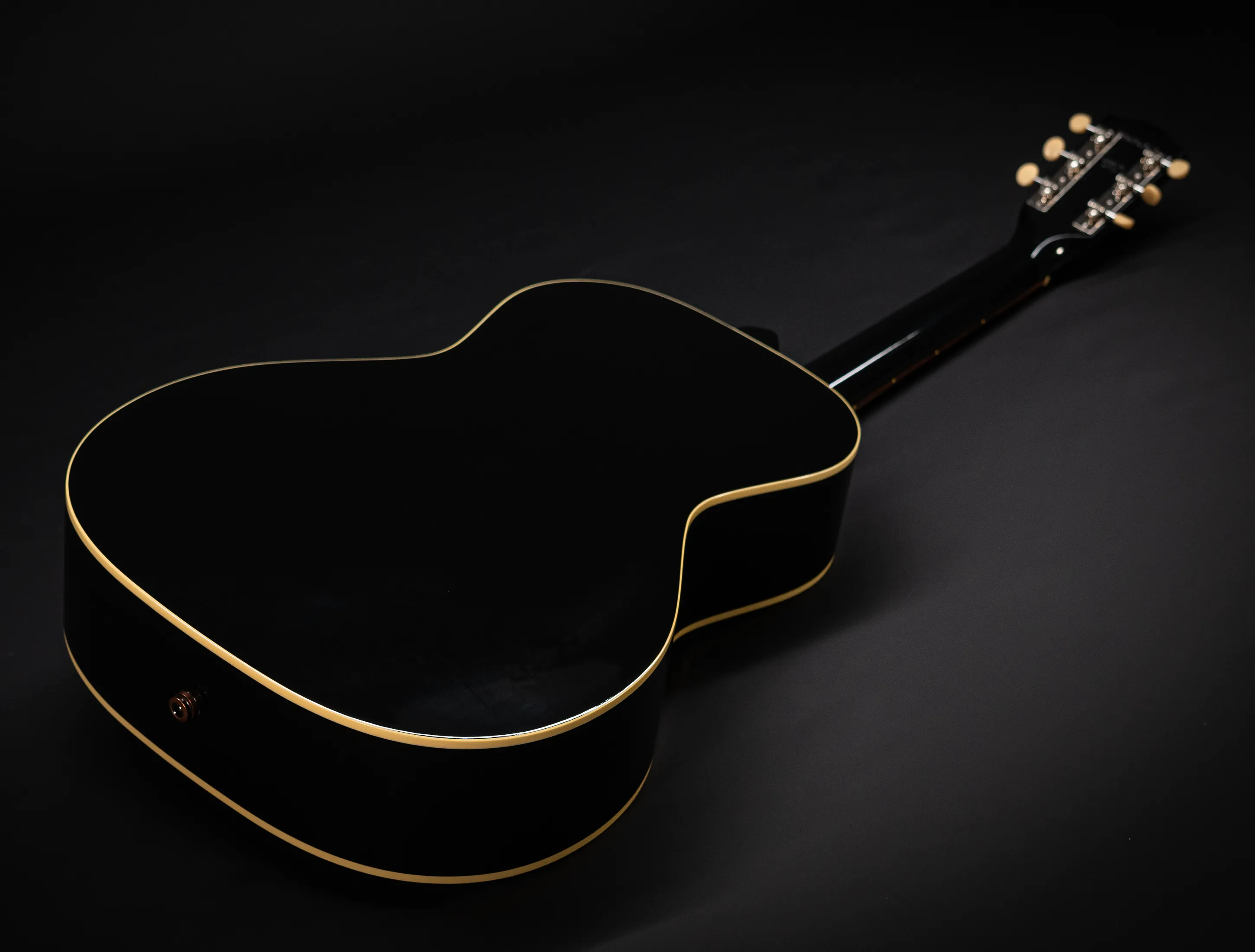 Galerie anzeigen (22 Bilder) a164473 Gibson L-00 Original Ebony