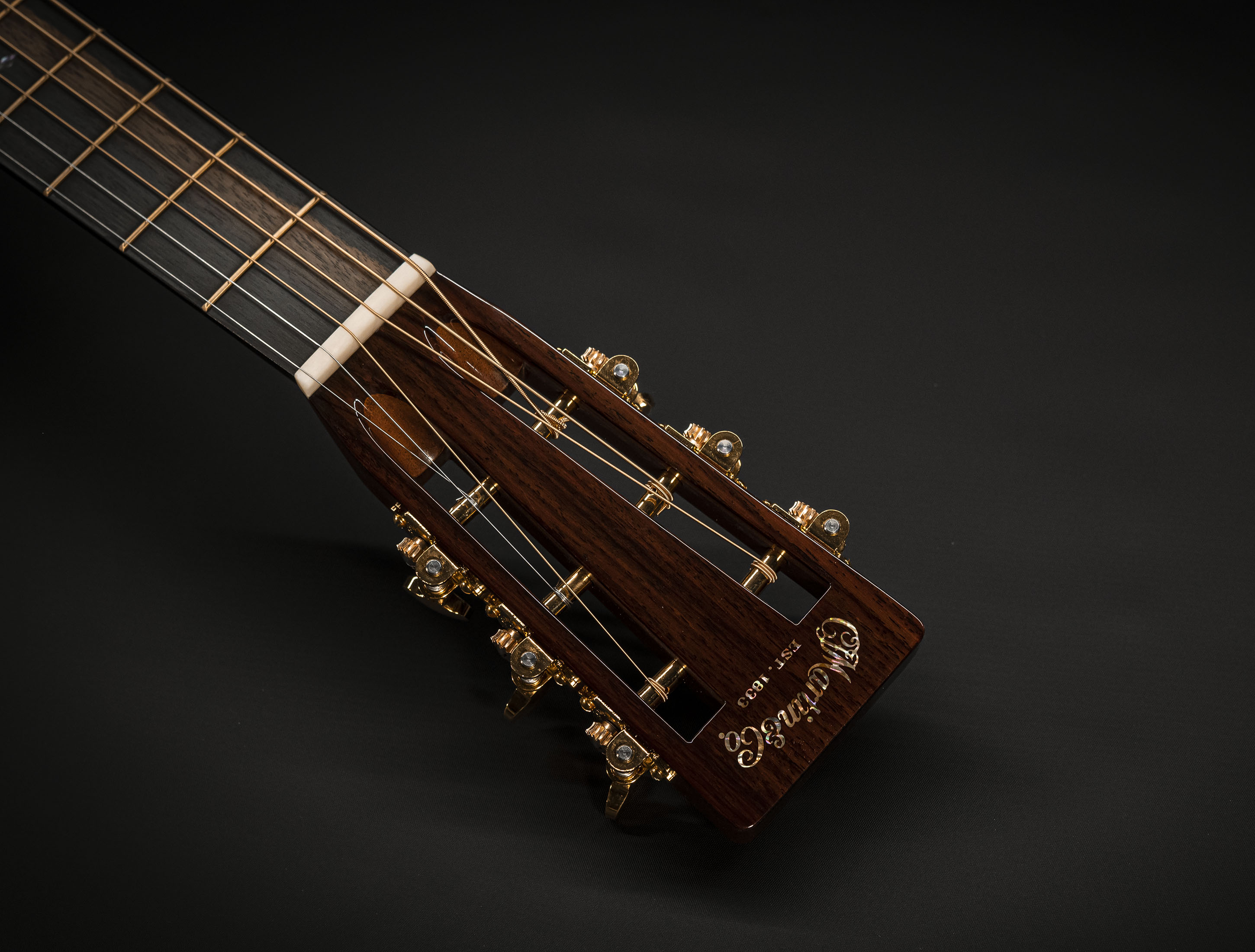 Show gallery (23 images) a140530 martin-0012-28-12-fret-modern-deluxe