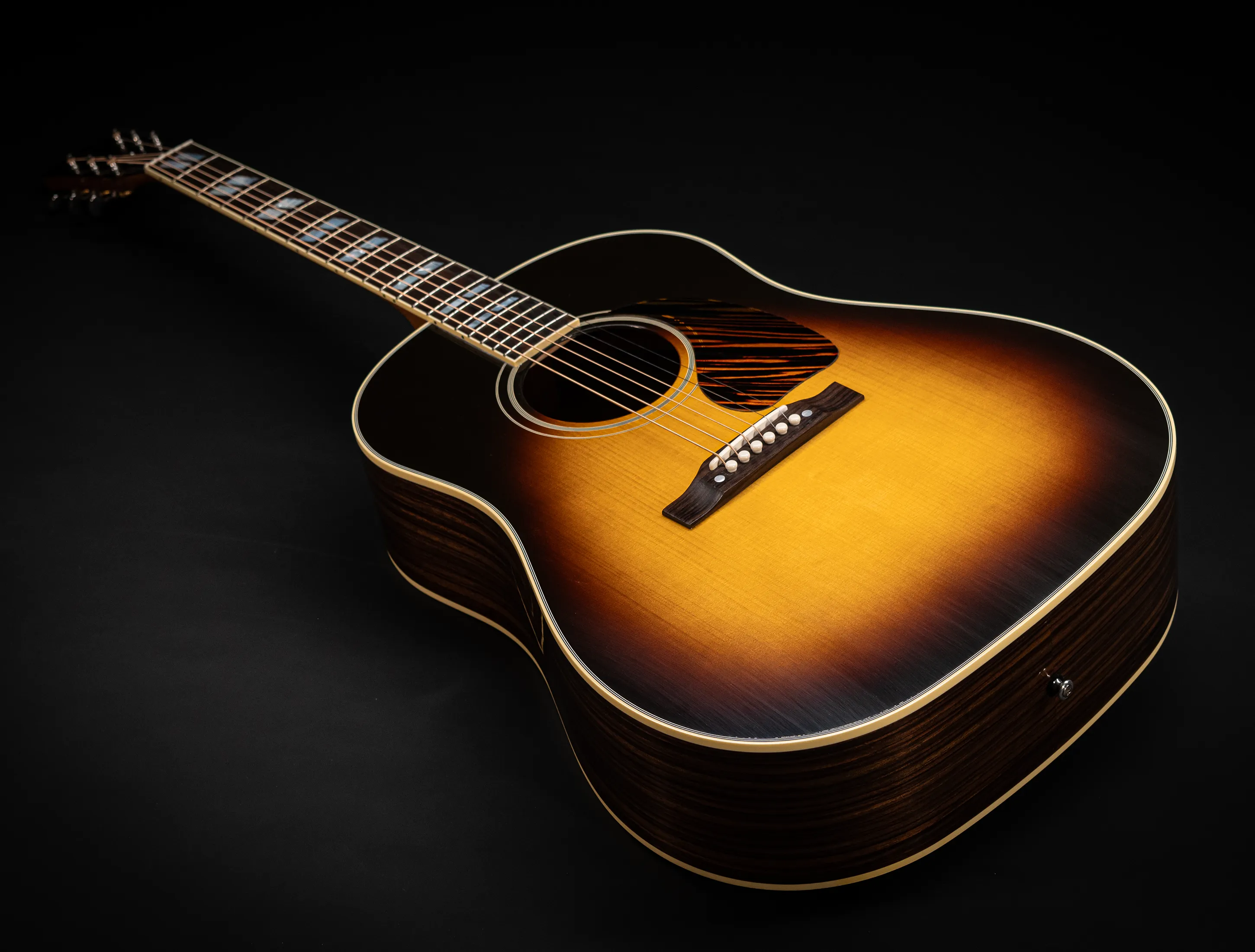 Show gallery (31 images) a161904 Gibson Southern Jumbo Rosewood EARLY 40s Golden Era Custom Shop Adirondack Vintage Sunburst