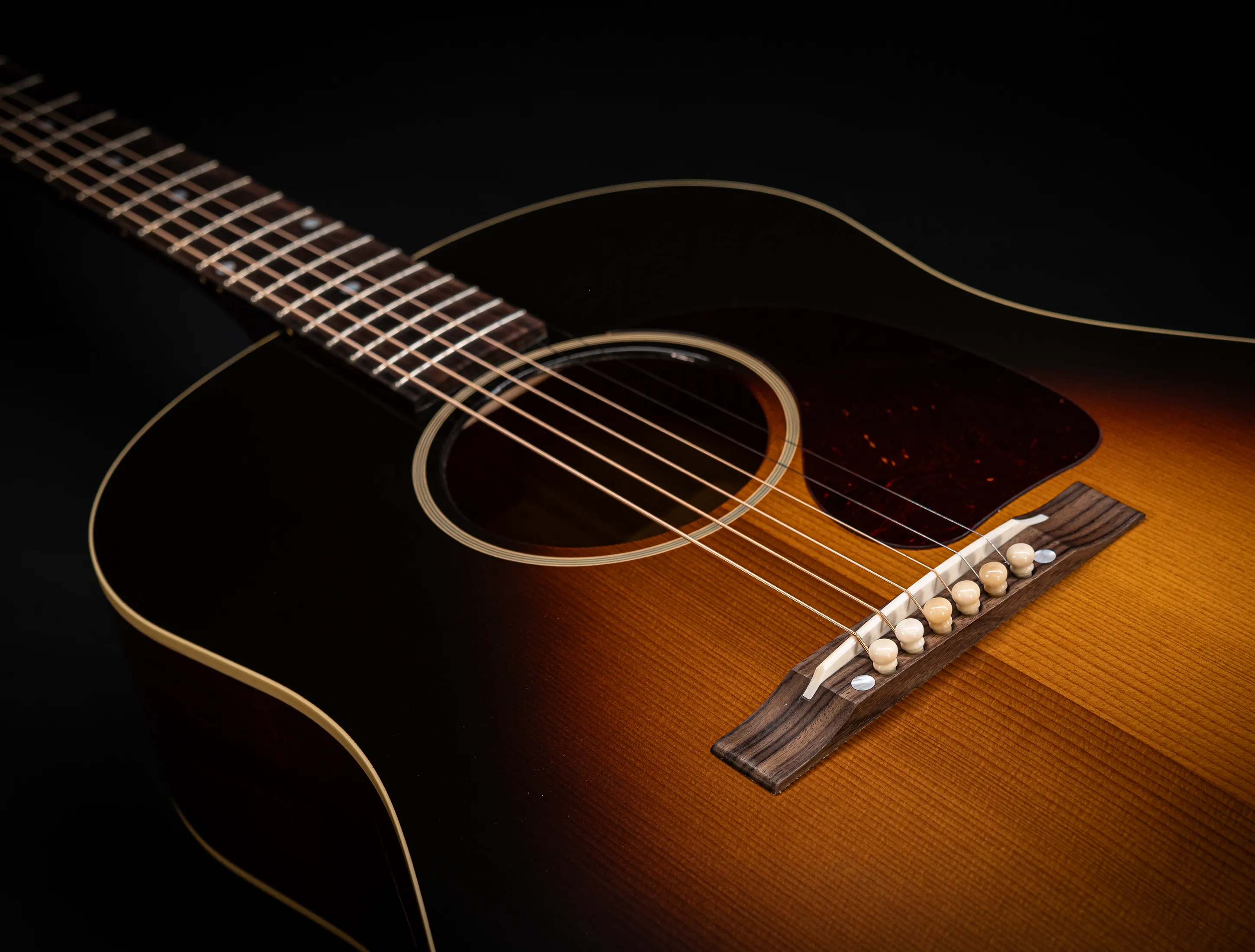 Galerie anzeigen (21 Bilder) a165401 Gibson J-45 1942 Banner - Vintage Sunburst