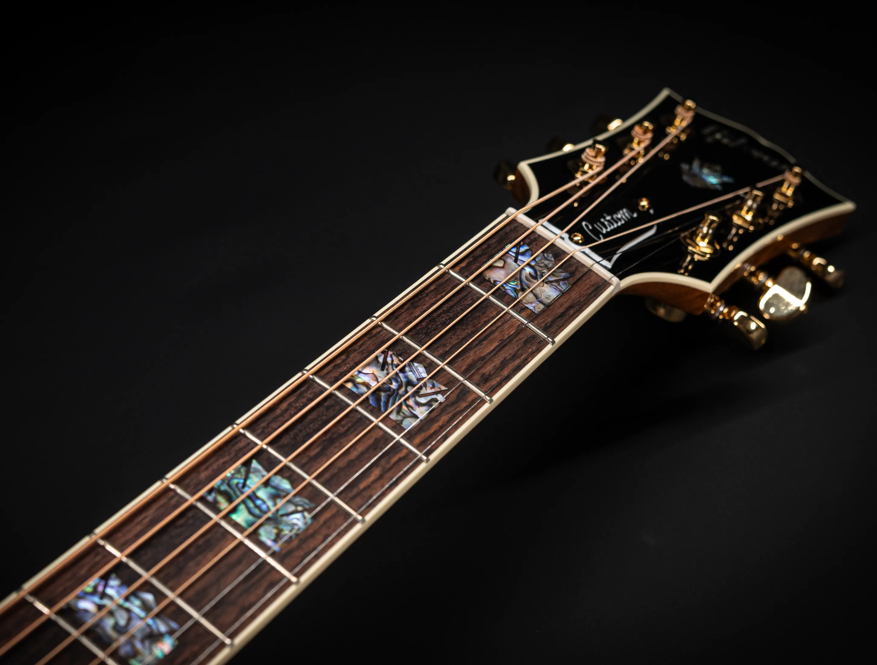 Gibson SJ-200 Elegant Koa - Honey Burst