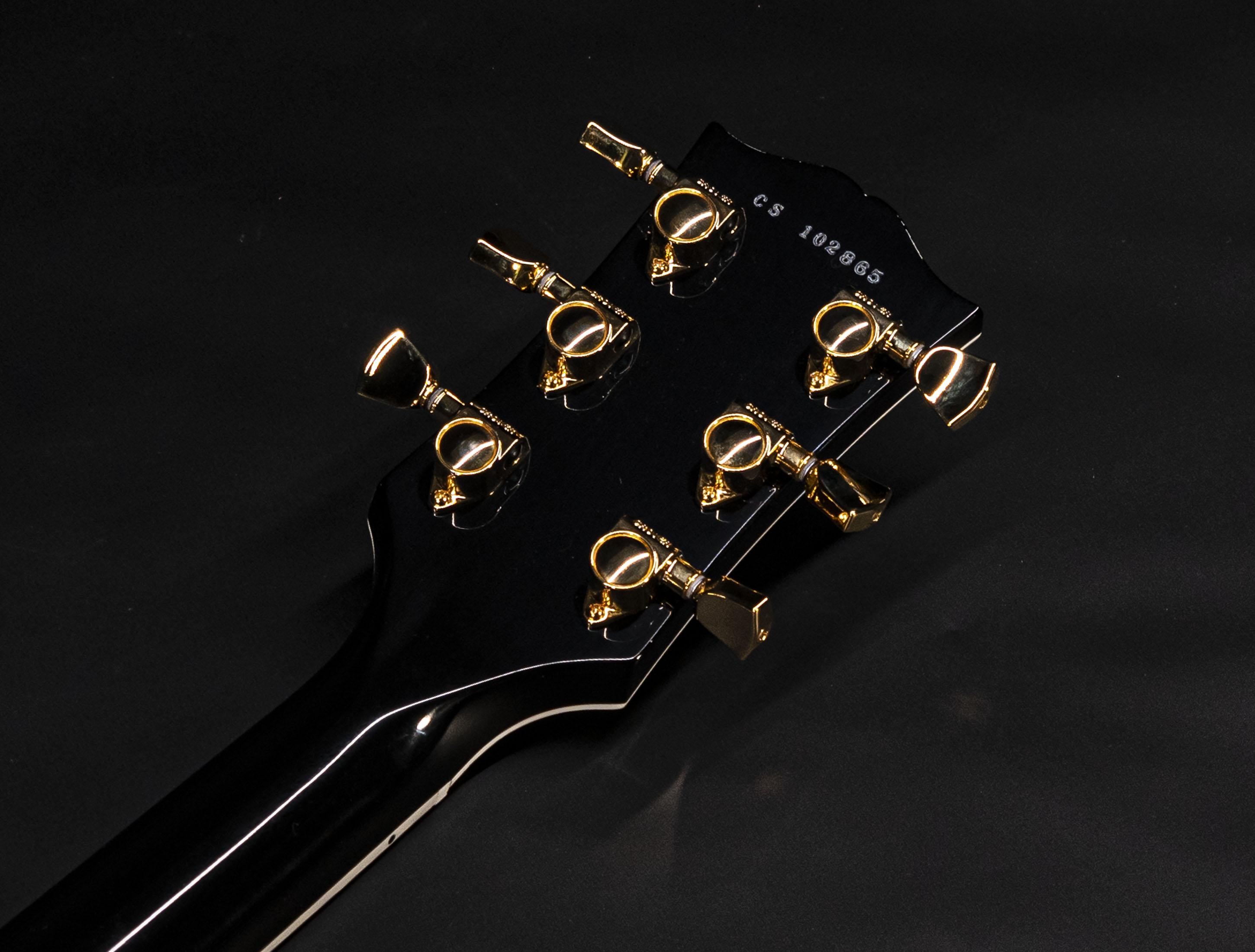 Show gallery (17 images) a10-9252-gibson-bb-king-lucille-transparent-ebony