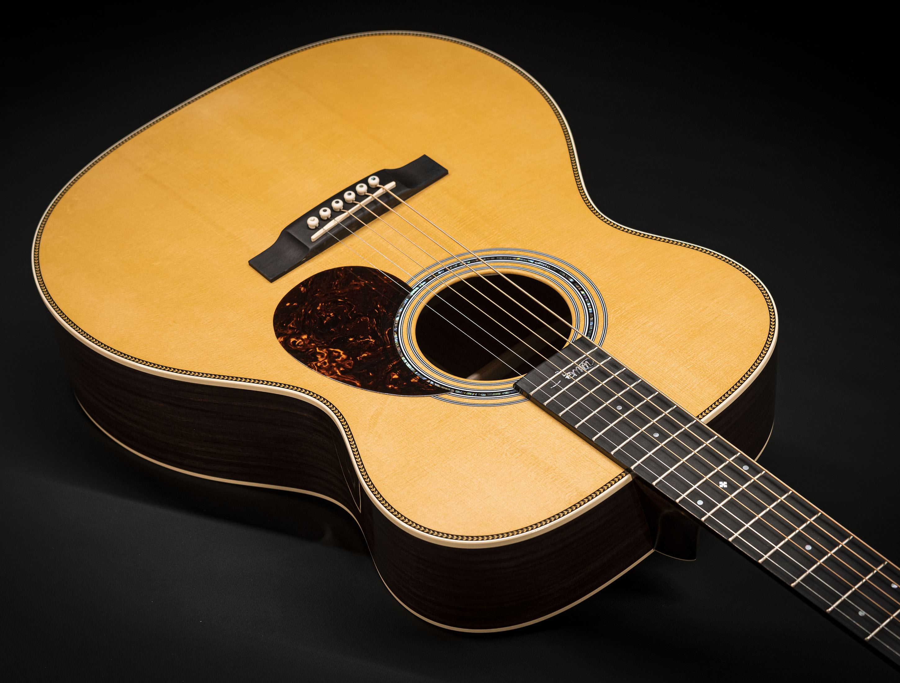 a143126 Martin-OMJM-John-Mayer
