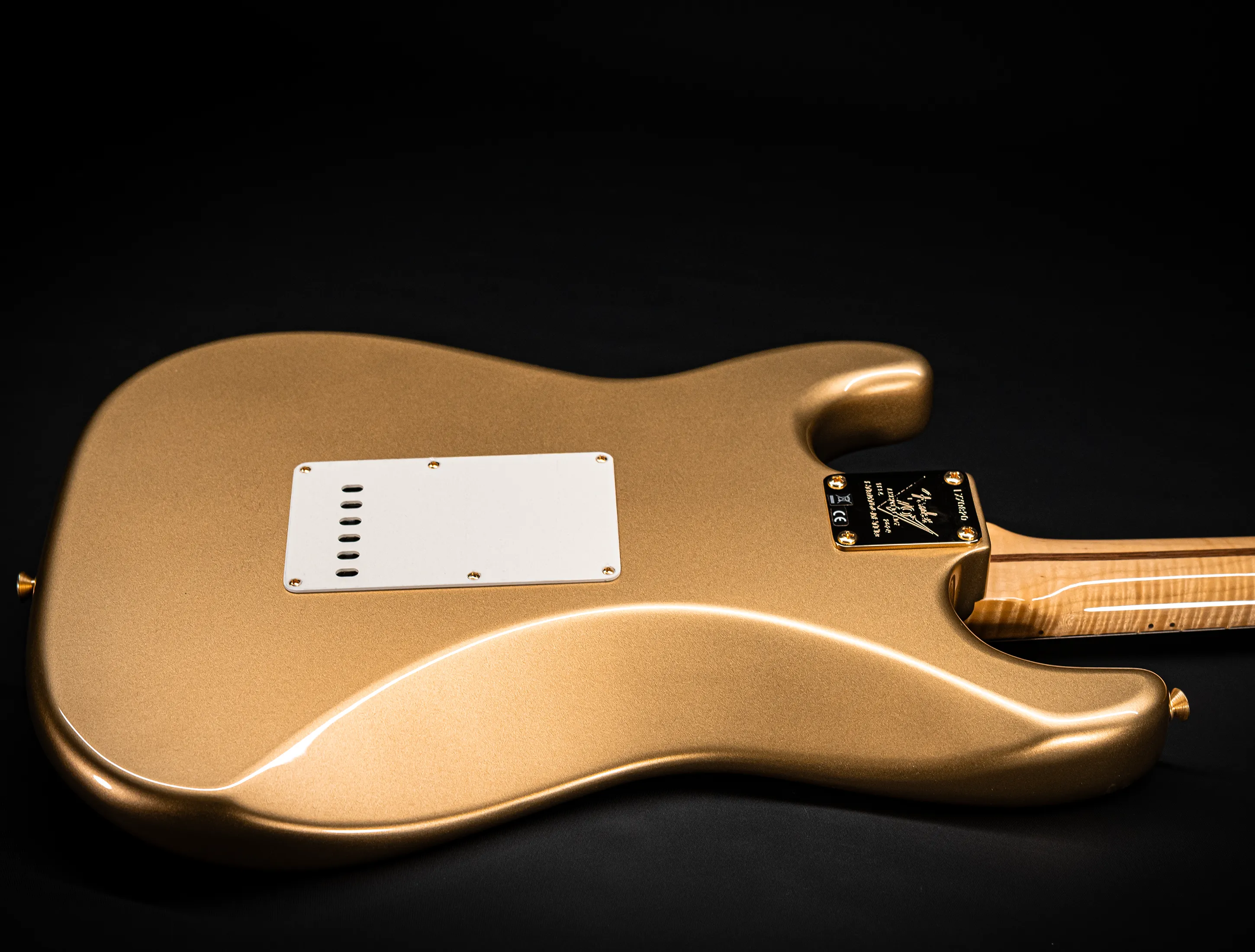 Fender 70th Anniversary Limited Stratocaster NOS Mastergrade Flame AAAA Neck - Aztec Gold