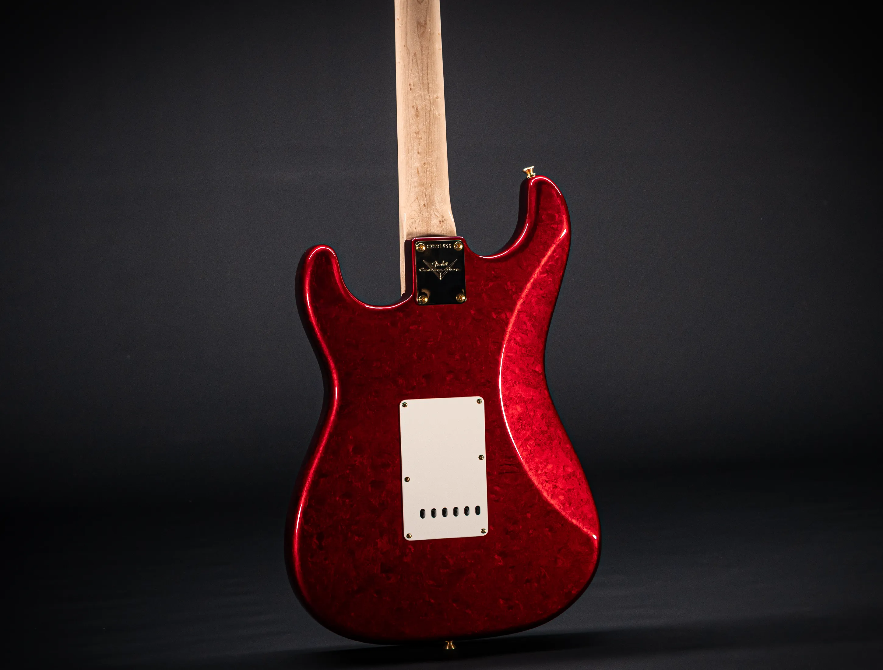 Fender Senior Masterbuilt Dale Wilson 1960 Stratocaster - Candy Apple Red Over 24K Gold Leaf