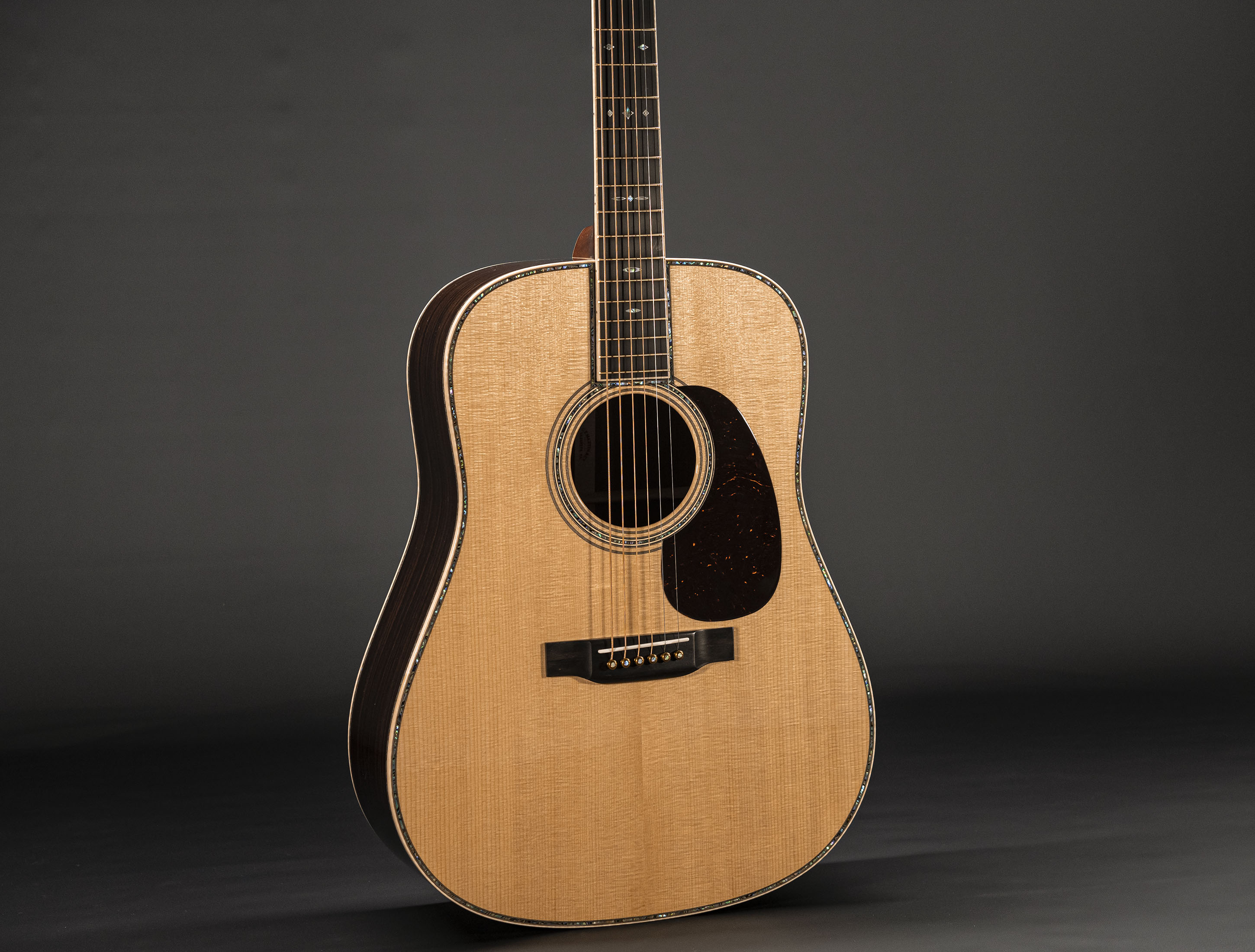 Martin D-45 Modern Deluxe