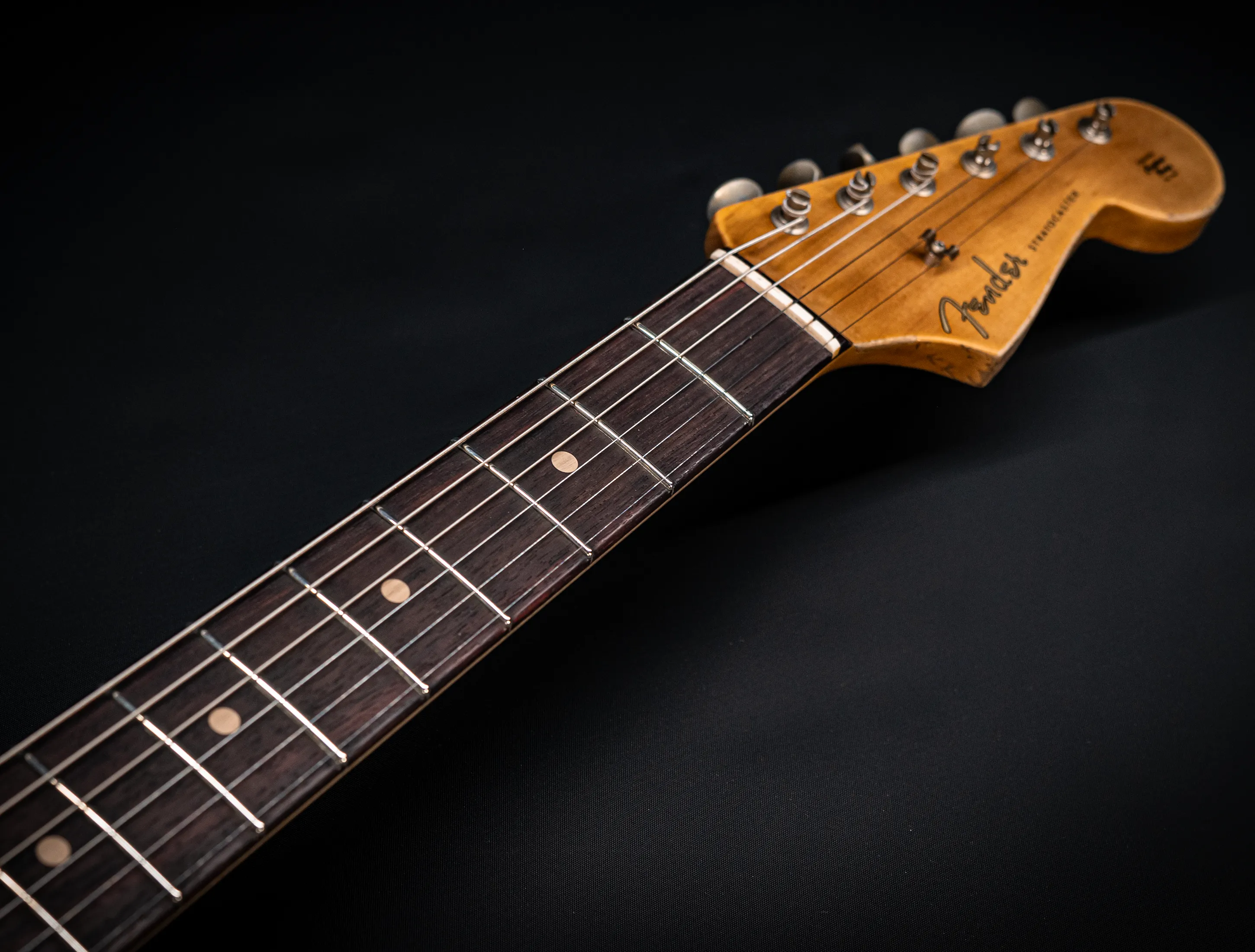 a174389-Fender-MBD-Limited-1963-Hardtail-Stratocaster-Heavy Relic-Lake-Placid-Blue-