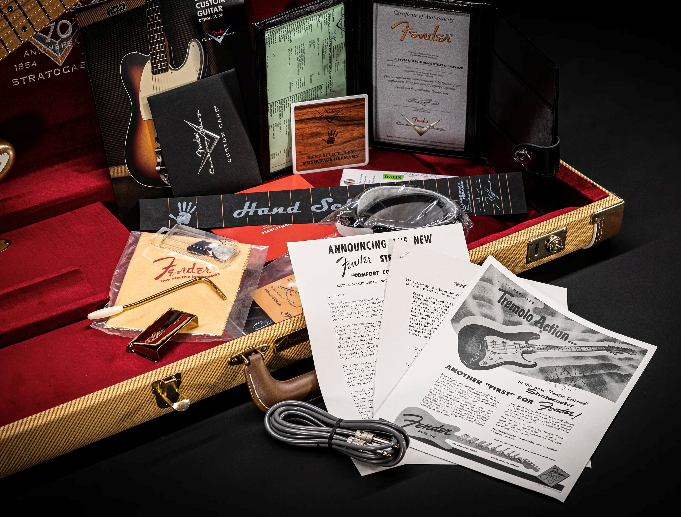 Fender 70th Anniversary Limited Stratocaster NOS Mastergrade Flame AAAA Neck - Aztec Gold
