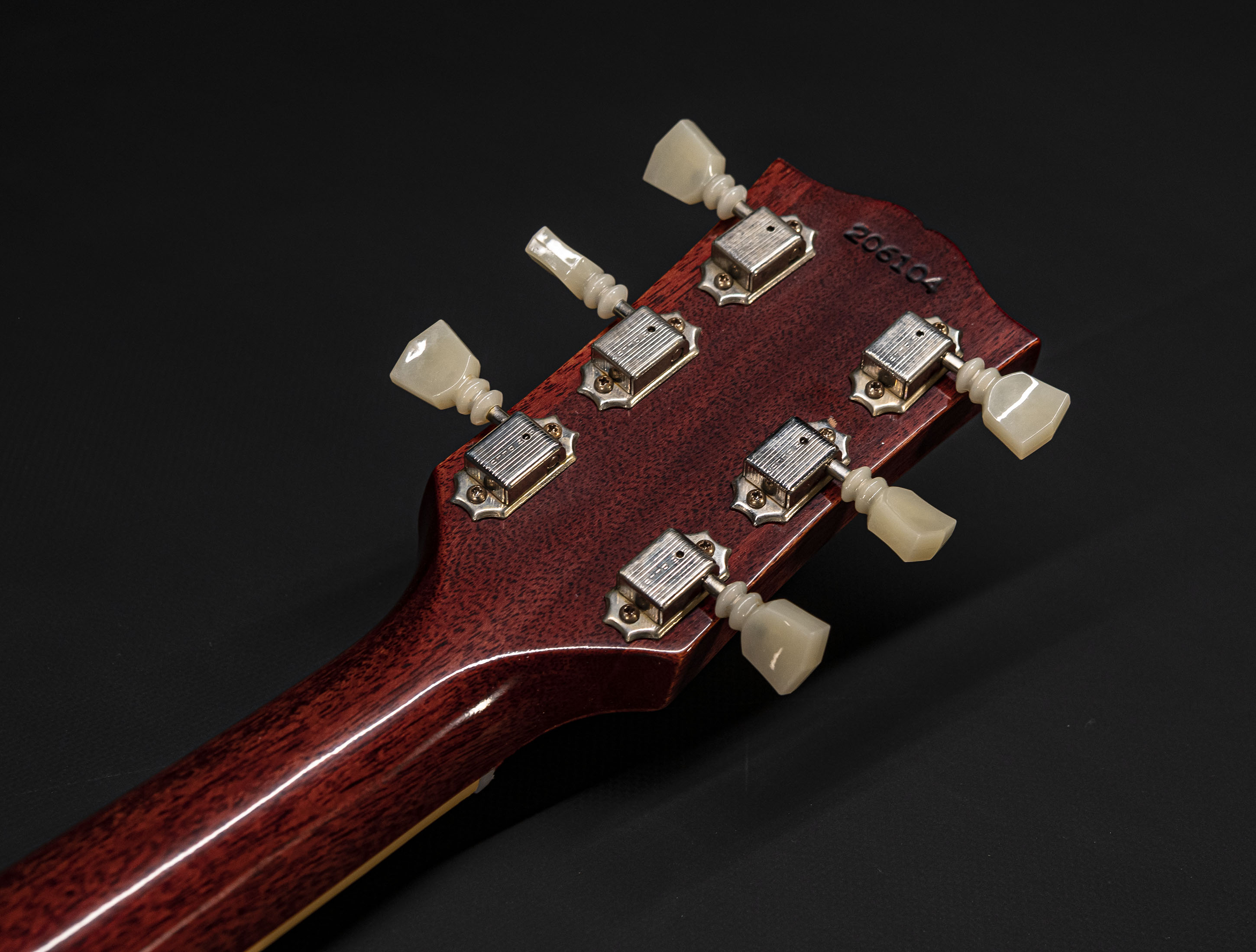 a125464-Gibson-SG-1964-Standard-Reissue-Maestro-Vibrola-Murphy-Lab-Ultra-Light-Aged-Cherry-Red a125464-gibson-sg-1964-standard-reissue-maestro-vibrola-murphy-lab-ultra-light-aged-cherry-red