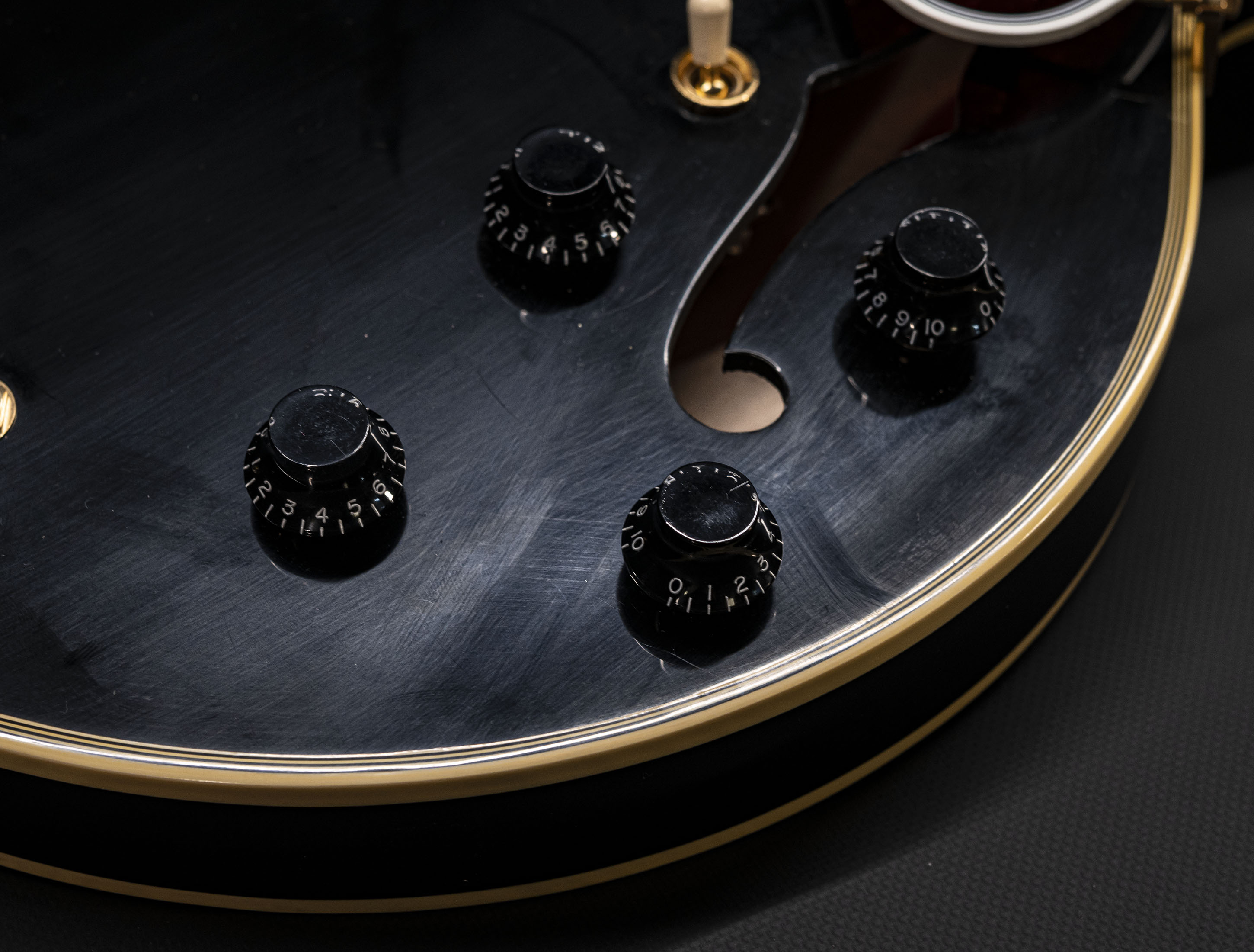 Show gallery (24 images) a118283 gibson-1959-es-355-stop-bar-historic-reissue-ebony