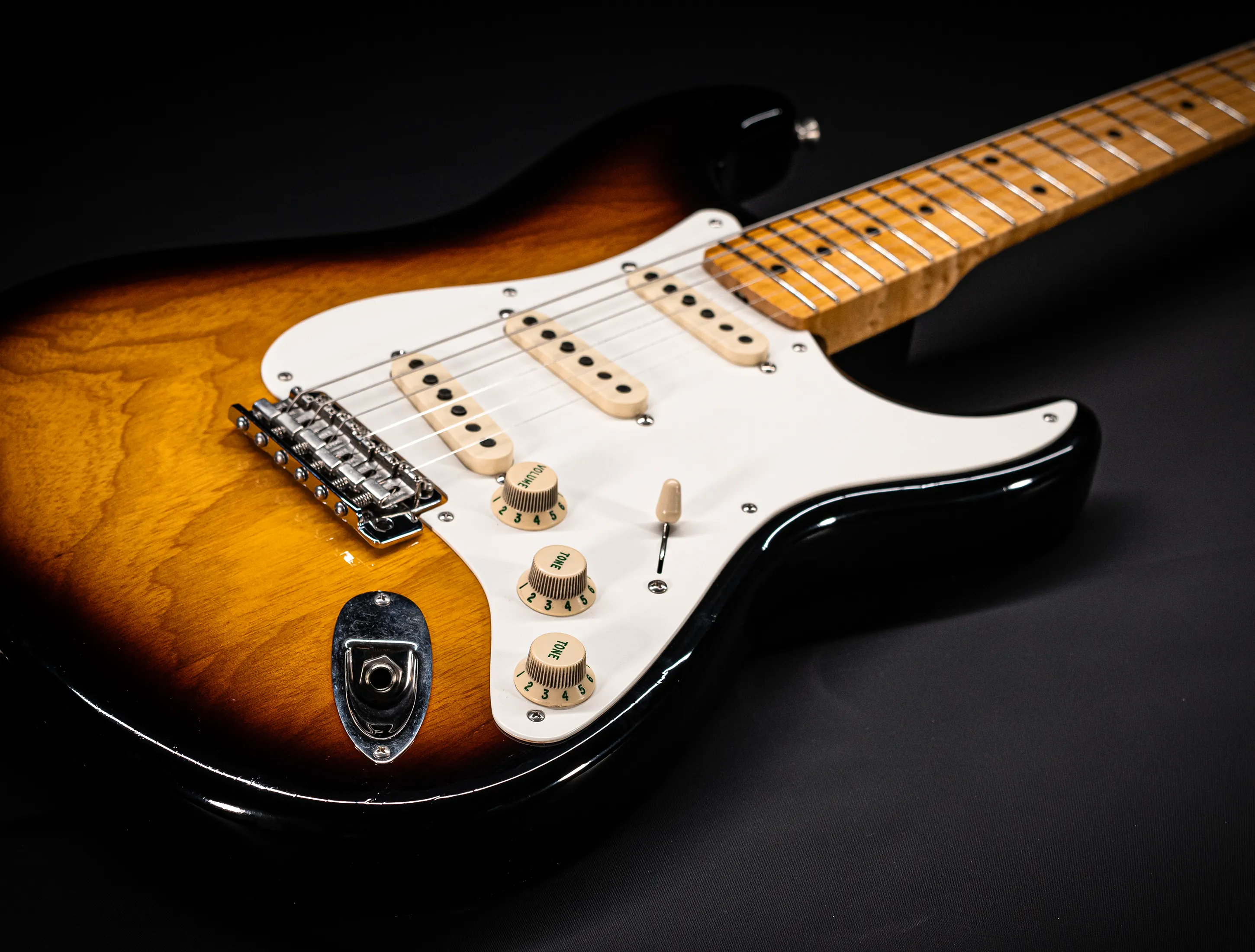 Fender Masterbuilt Kyle McMillin 1955 Stratocaster Closet Classic Ash Body - Sunburst