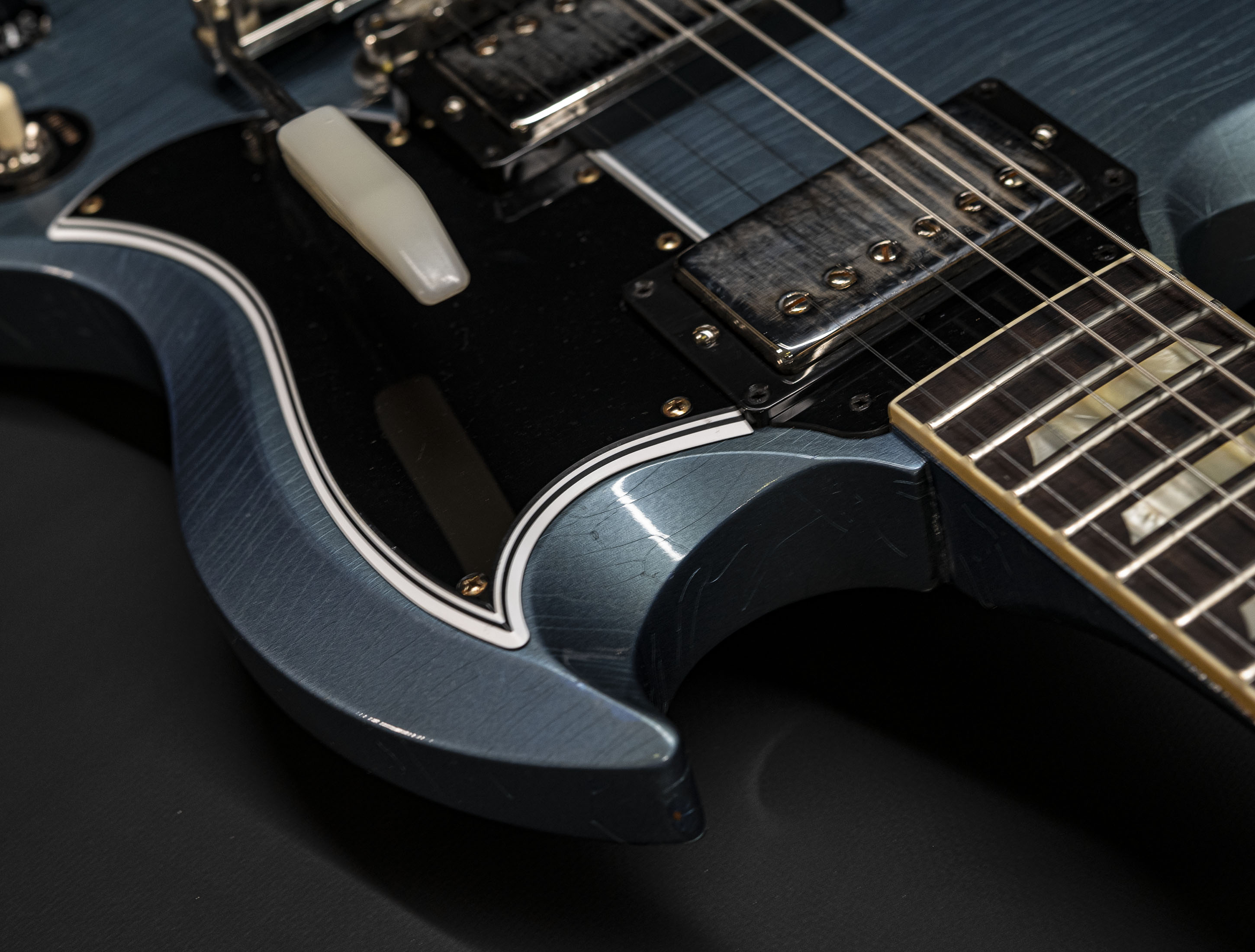 a115948_Gibson-SG-1964-Standard-Maestro-Vibrola-Murphy-Lab-Light-Aged-Pelham-Blue a115948 gibson-sg-1964-standard-maestro-vibrola-murphy-lab-light-aged-pelham-blue