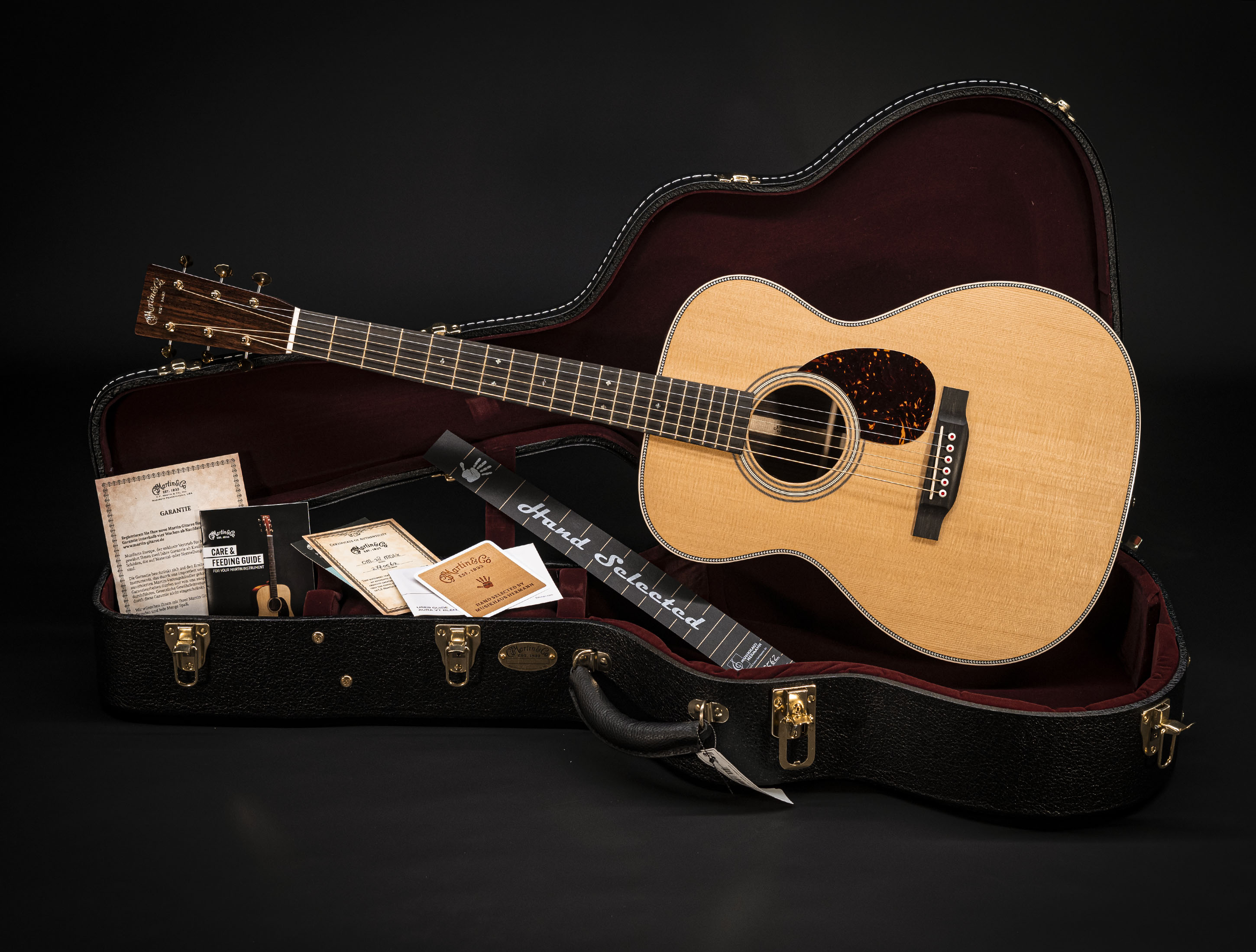 Show gallery (26 images) a142809 Martin-OM-28E-Modern-Deluxe-mit-Tonabnehmer