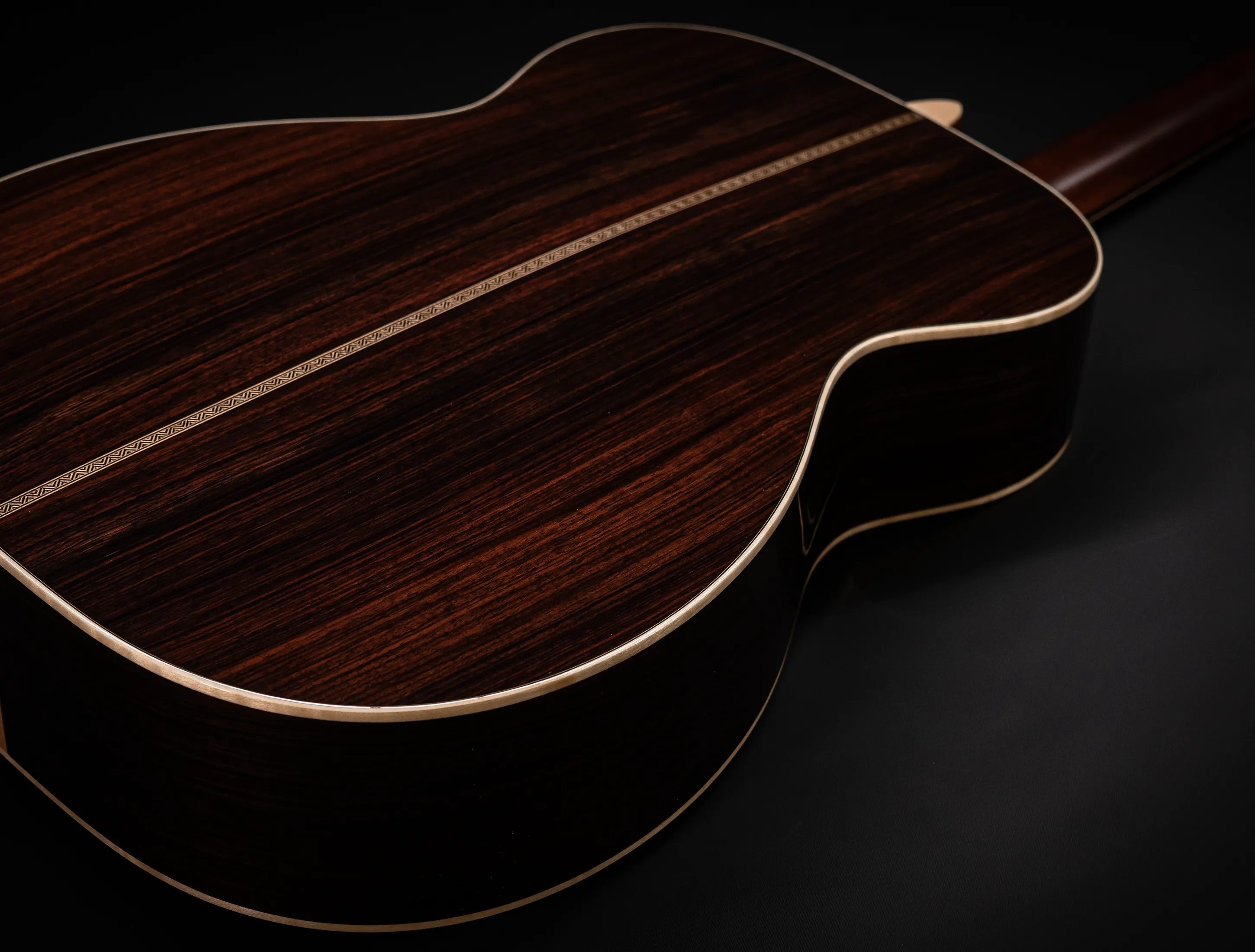 Show gallery (28 images) a170936 Martin 00-28 Modern Deluxe Musikhaus-Hermann