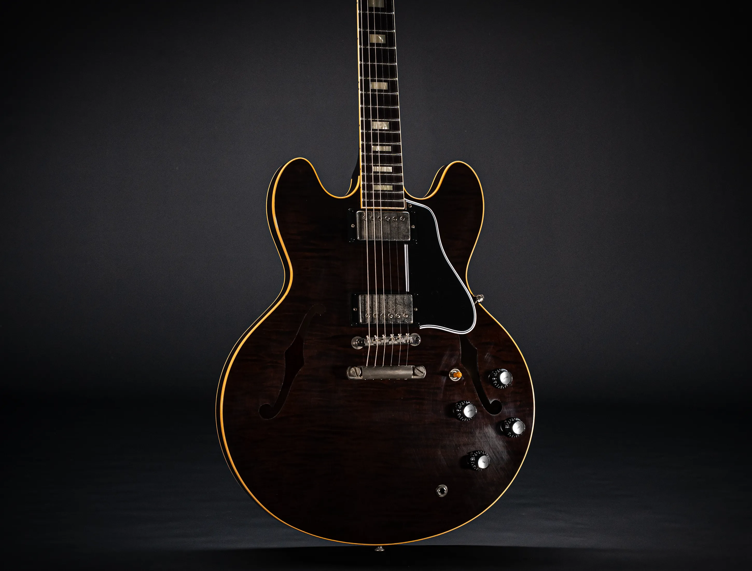 Gibson ES-335 1964 Custom Shop Murphy Lab Ultra Light Aged Figured Maple - Dark Walnut