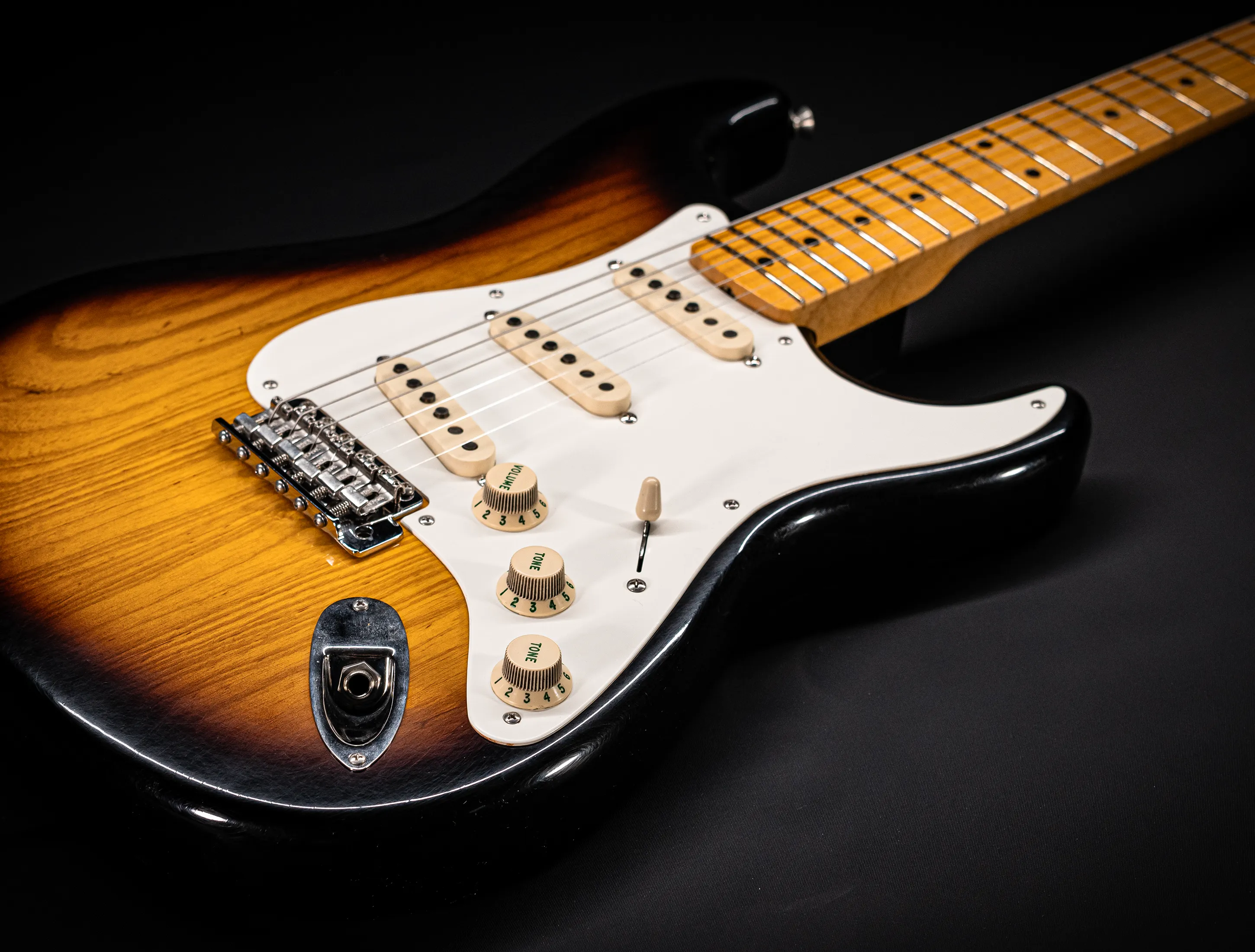 Fender Masterbuilt Kyle McMillin 1957 Stratocaster Closet Classic Ash Body - Sunburst