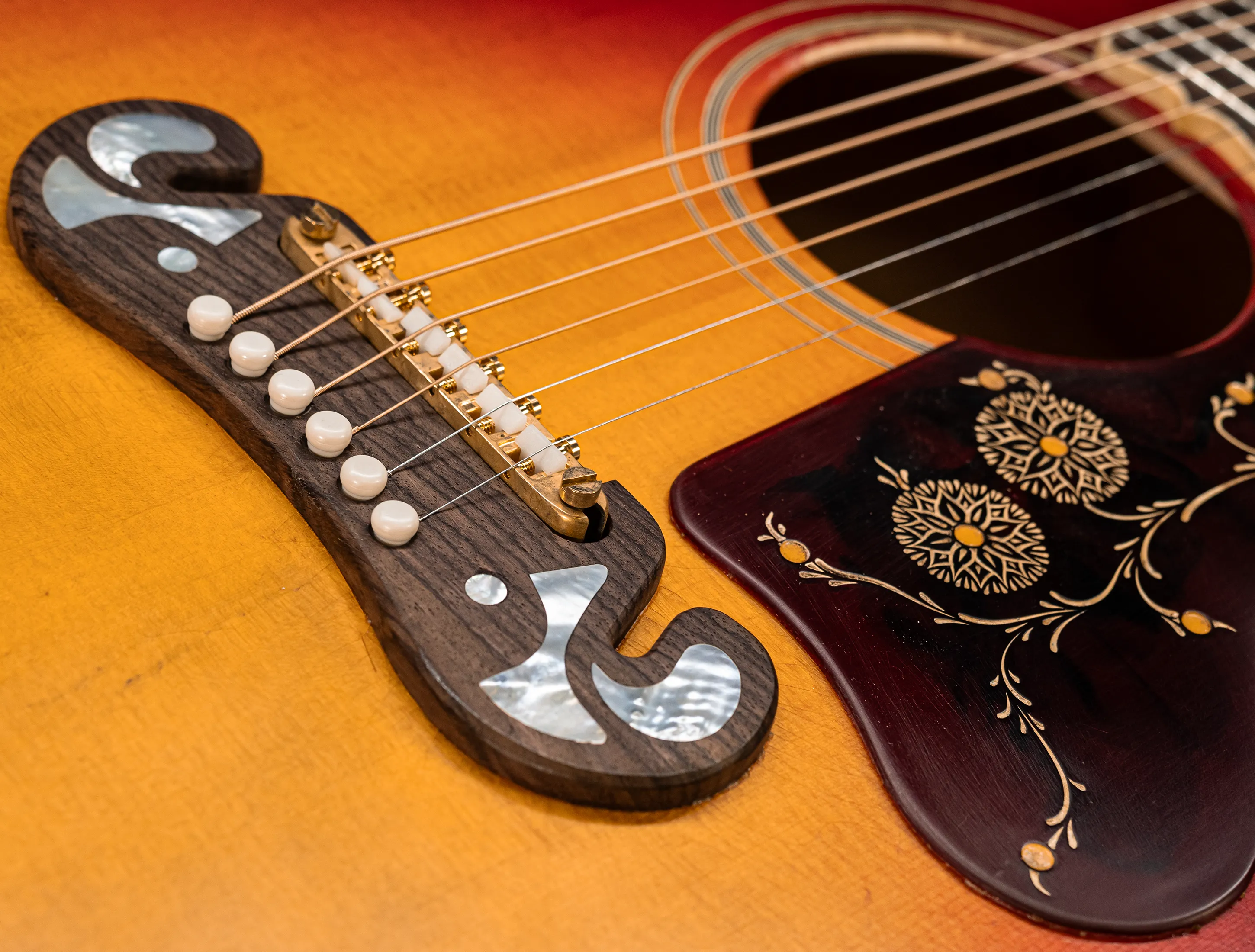 a172000 Gibson Jimmy Page 1964 SJ200 Signed - Musikhaus Hermann