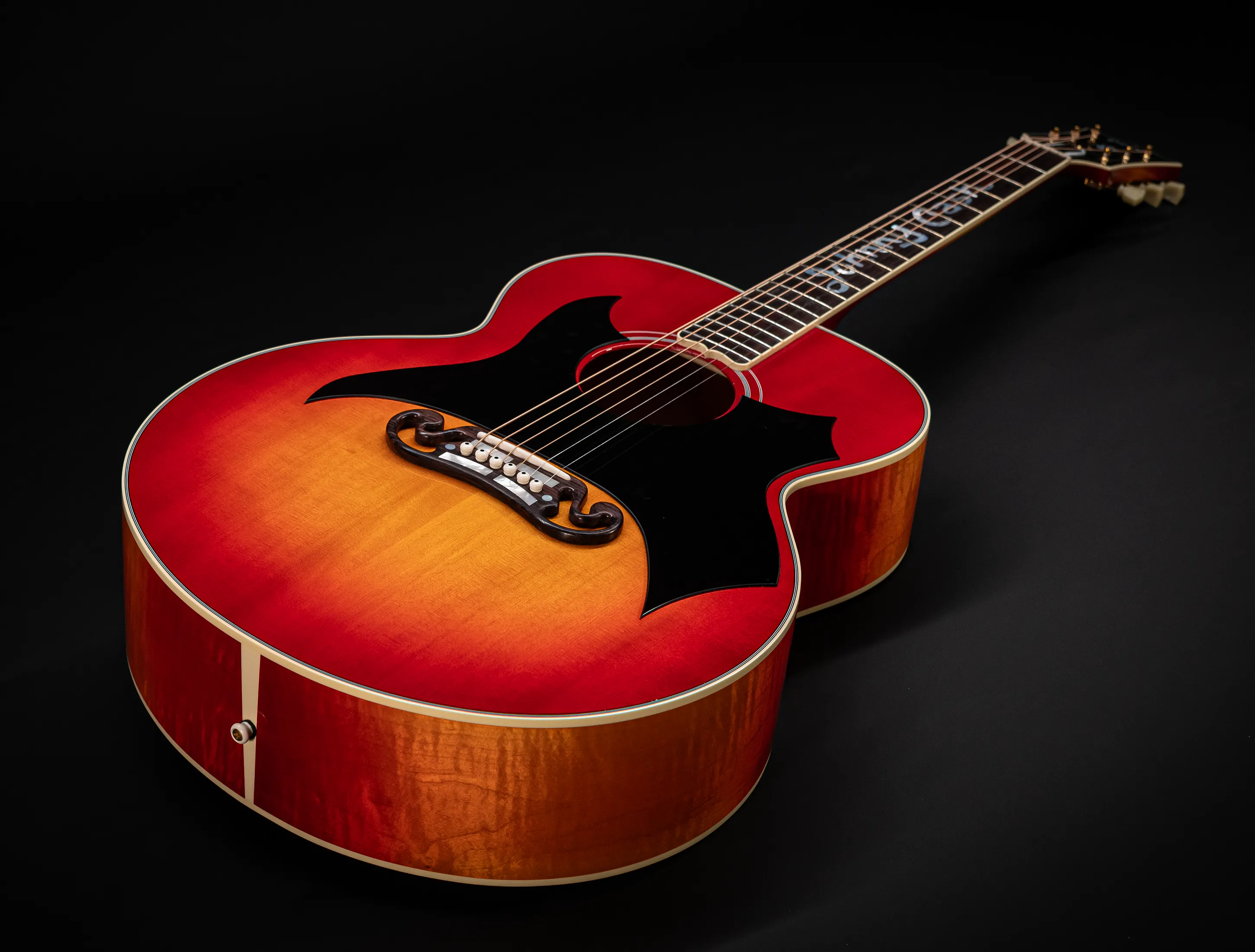 a163154 Gibson Johnny Cash SJ-200
