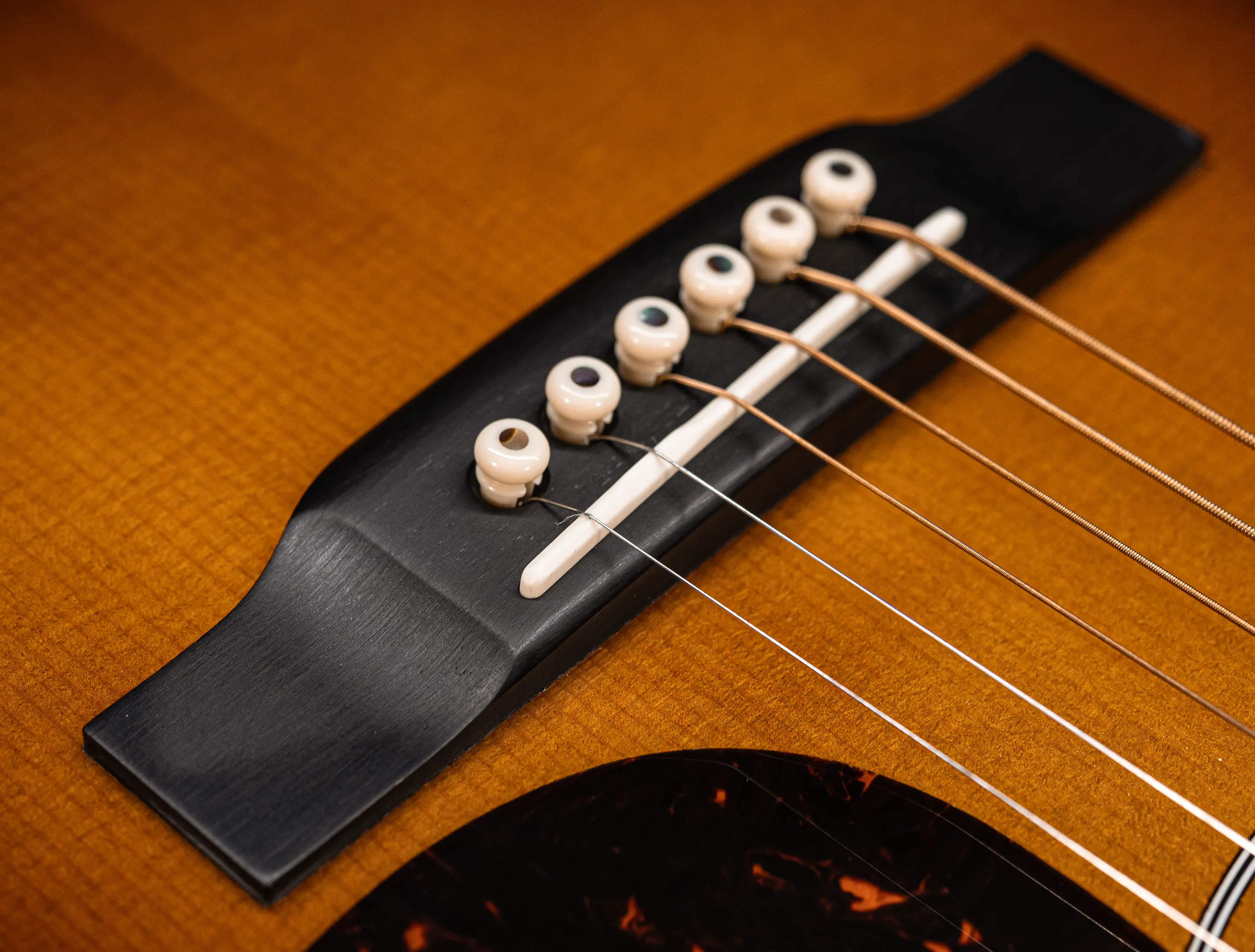 a172108 Martin D-41 (Reimagined) Sunburst Musikhaus-Hermann