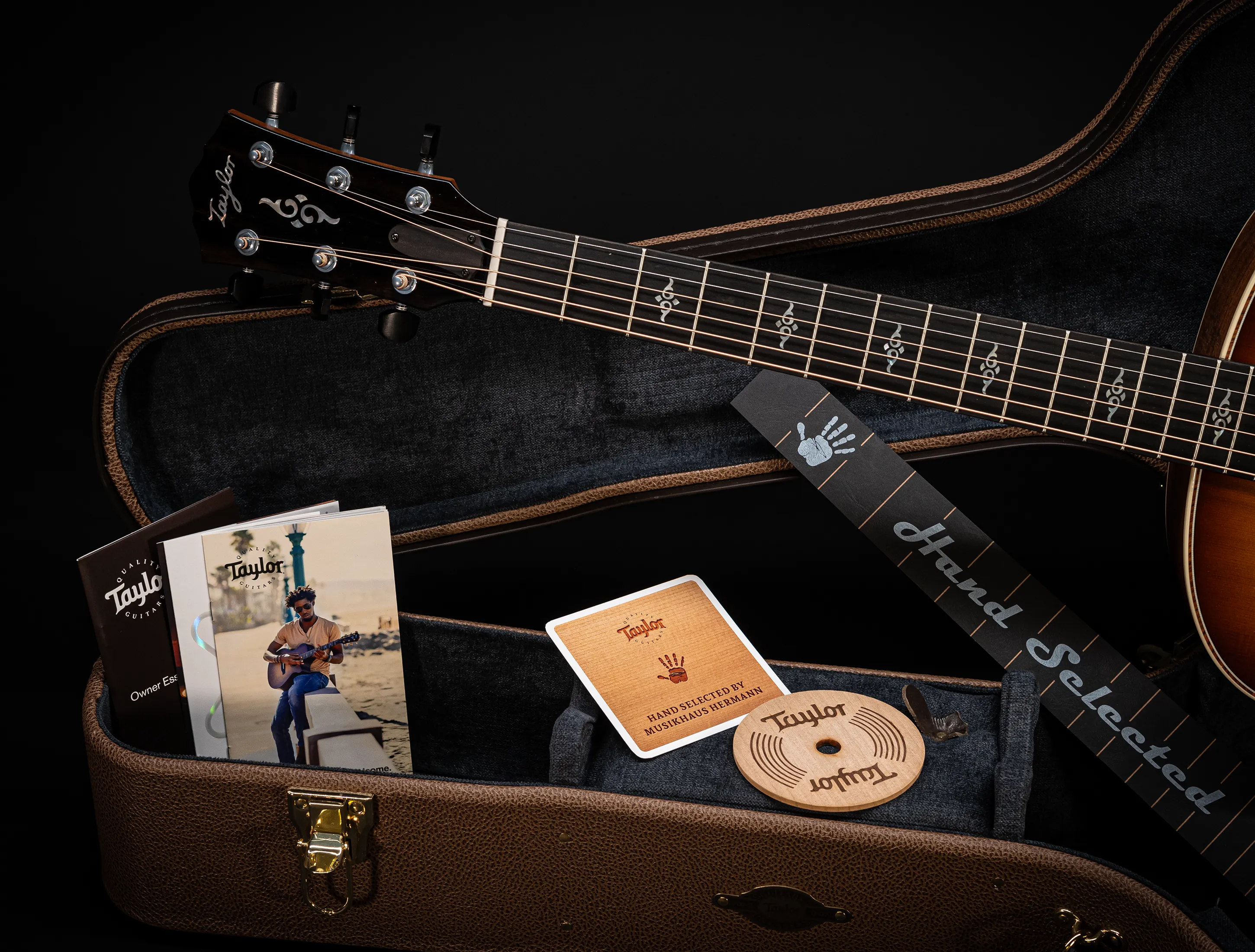 a172049 Taylor Gold Label 814e Koa Sunburst Top - Musikhaus Hermann