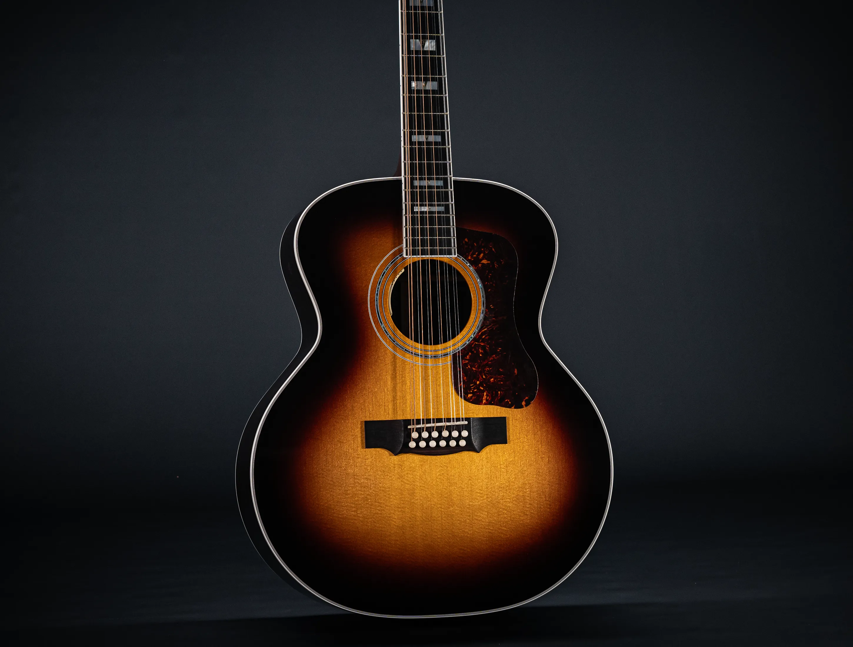 a175760-Guild-F-512E-ATB-Antique-Sunburst-L.R.Baggs-12-Saitig-USA-Musikhaus-Hermann-