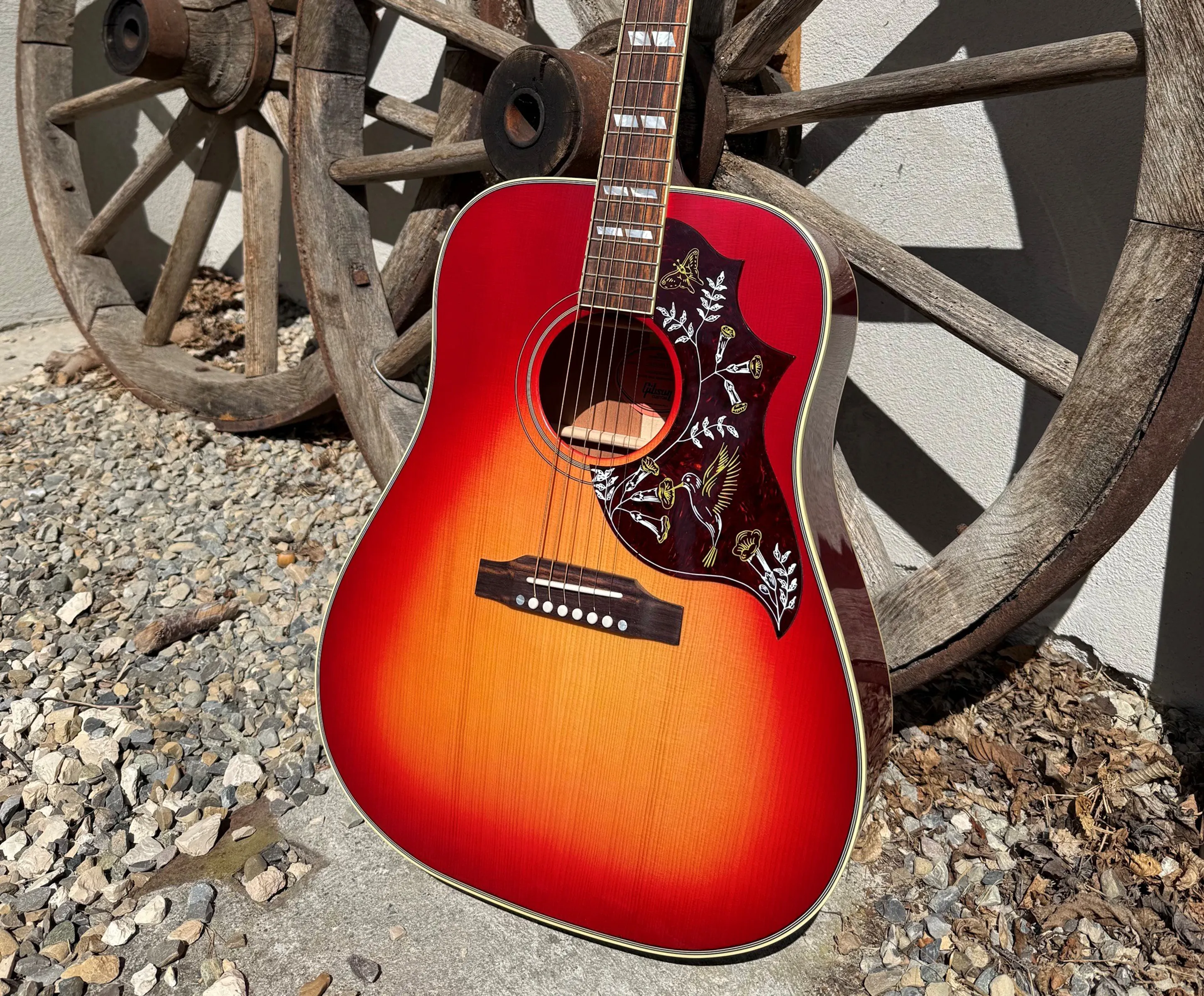 Gibson Hummingbird EARLY 60`s Golden Era Custom Shop Adirondack - Vintage Cherry Sunburst