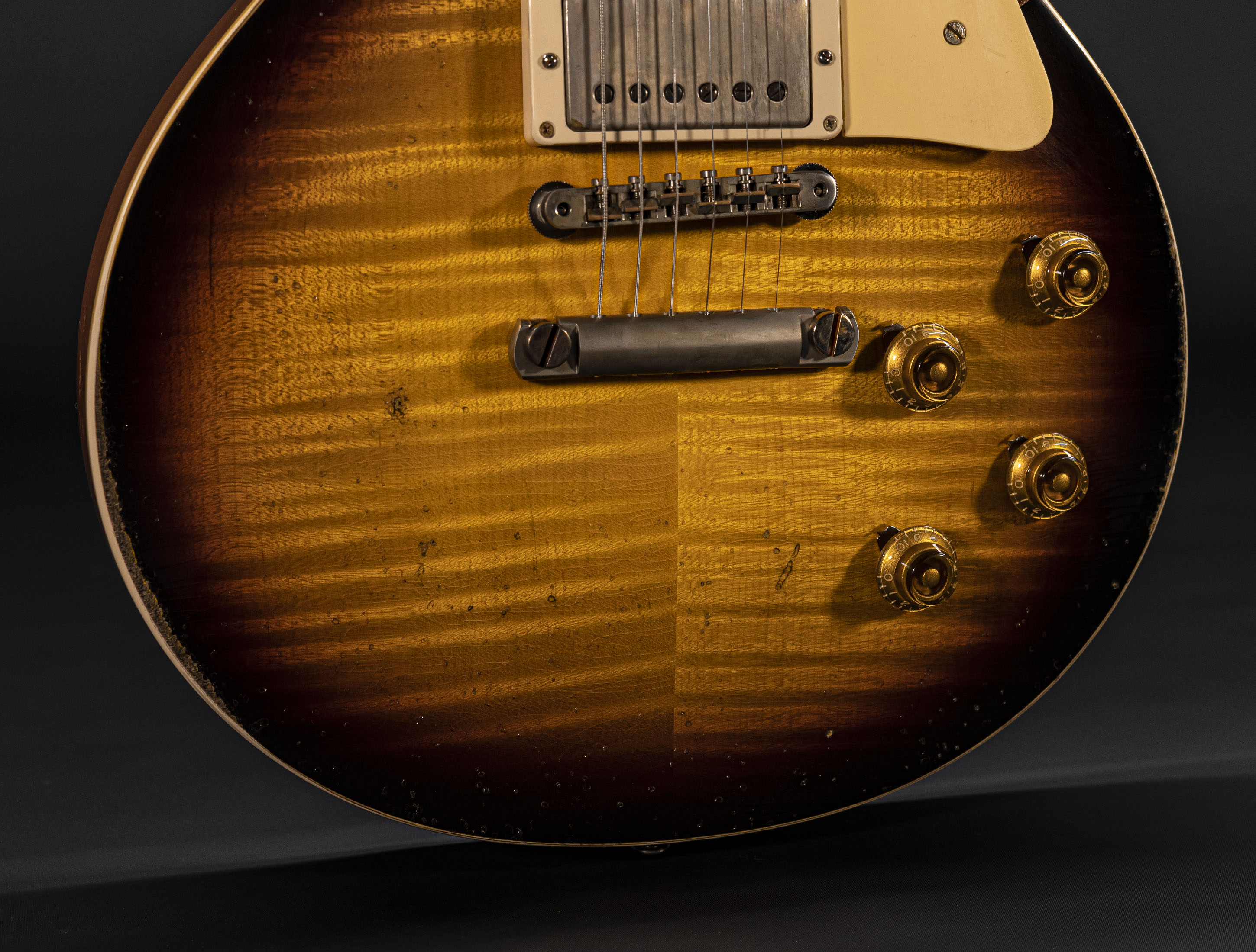 a133325_Gibson-Les-Paul-1959-Reissue-Murphy-Lab-Ultra-Heavy-Aged-Kindred-Burst a133325 gibson-les-paul-1959-reissue-murphy-lab-ultra-heavy-aged-kindred-burst