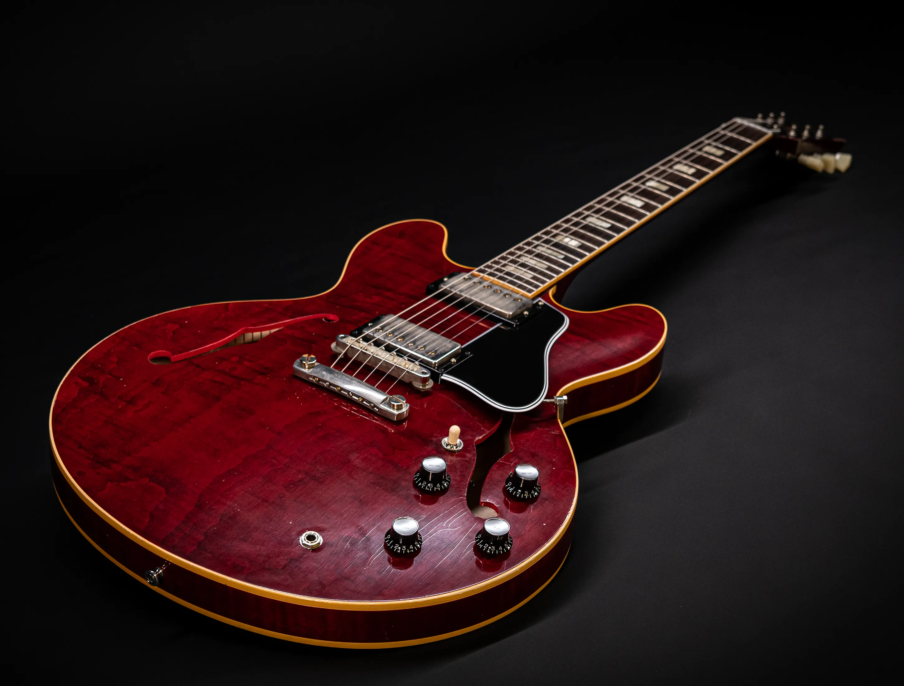 a165201 Gibson ES-335 1964 Custom Shop Murphy Lab Light Aged Figured Maple - 60s Viking Red