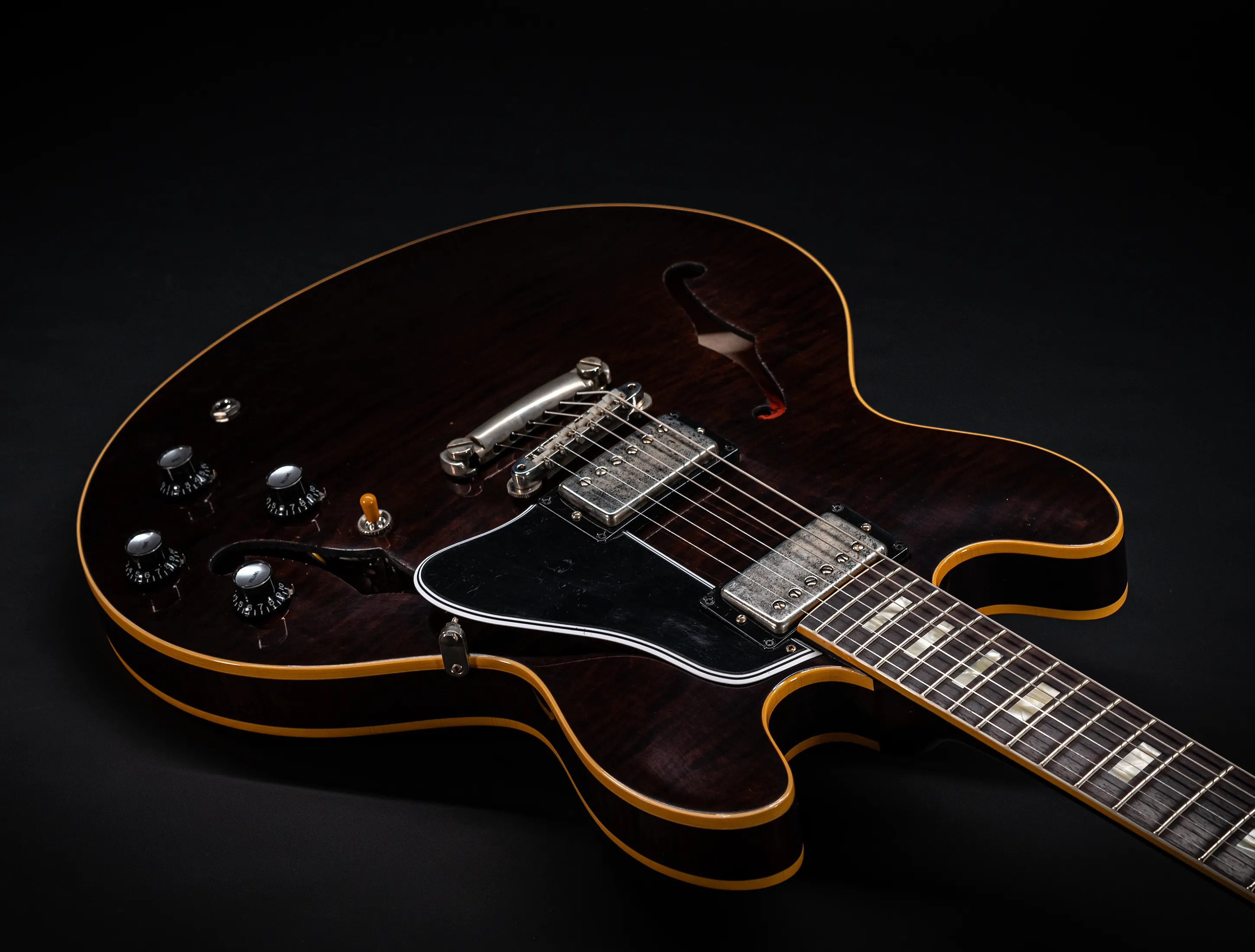 Gibson ES-335 1964 Custom Shop Murphy Lab Ultra Light Aged Figured Maple - Dark Walnut