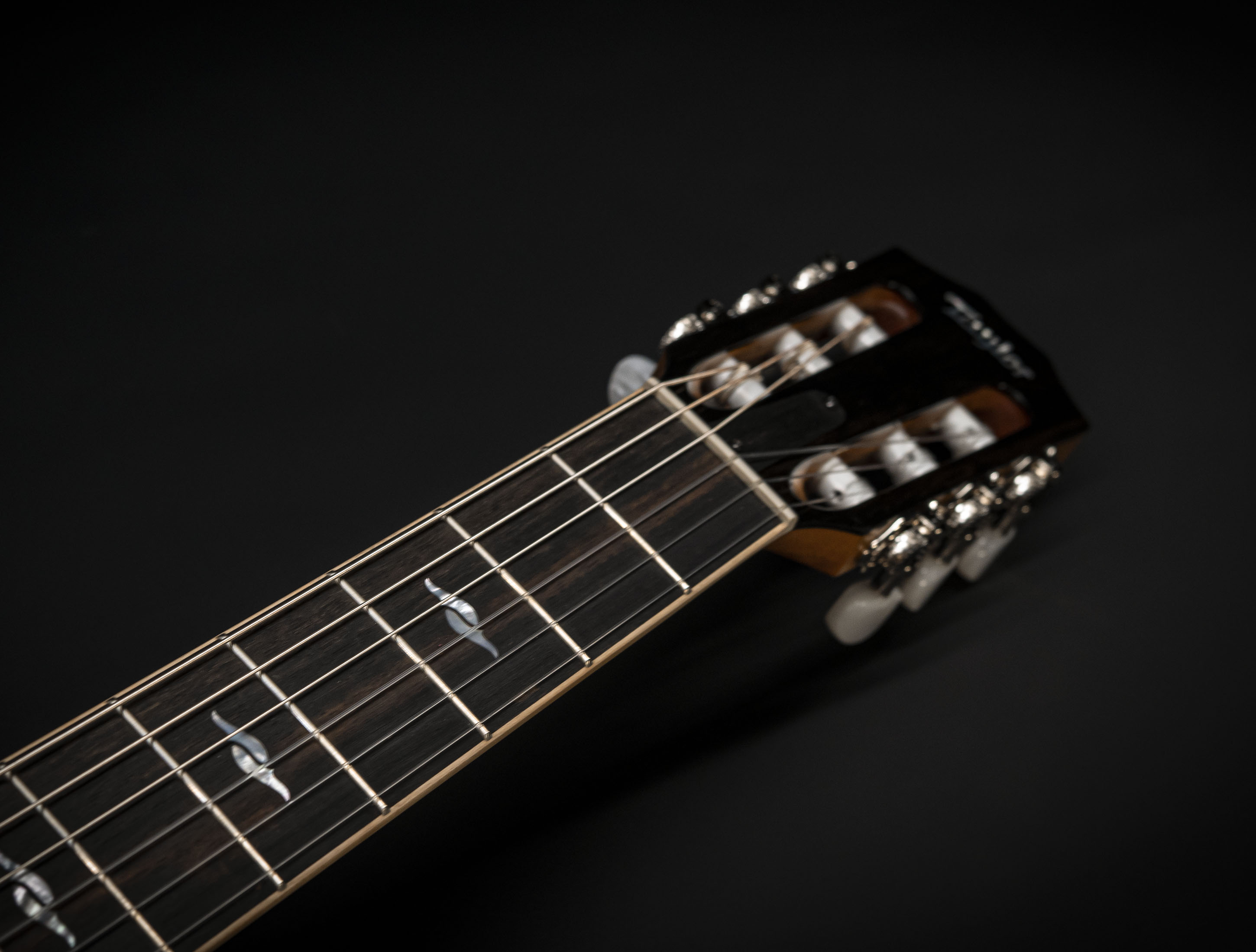 a135487_Taylor-812ce-N-Nylon-Grand-Concert a135487 taylor-812ce-n-nylon-grand-concert